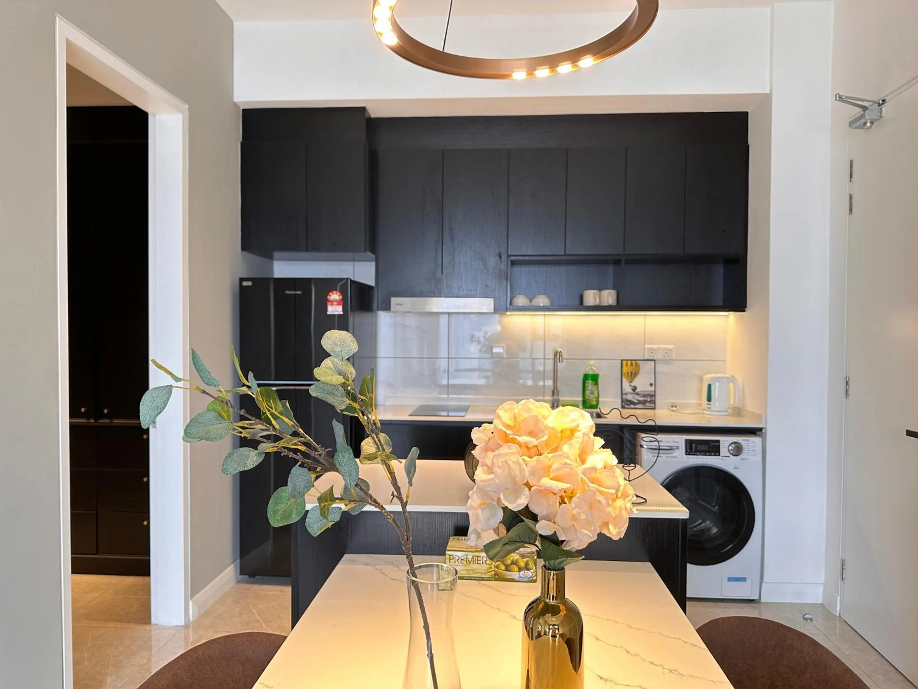 Kitchen or kitchenette in Axon Residence Bukit Bintang by Luna