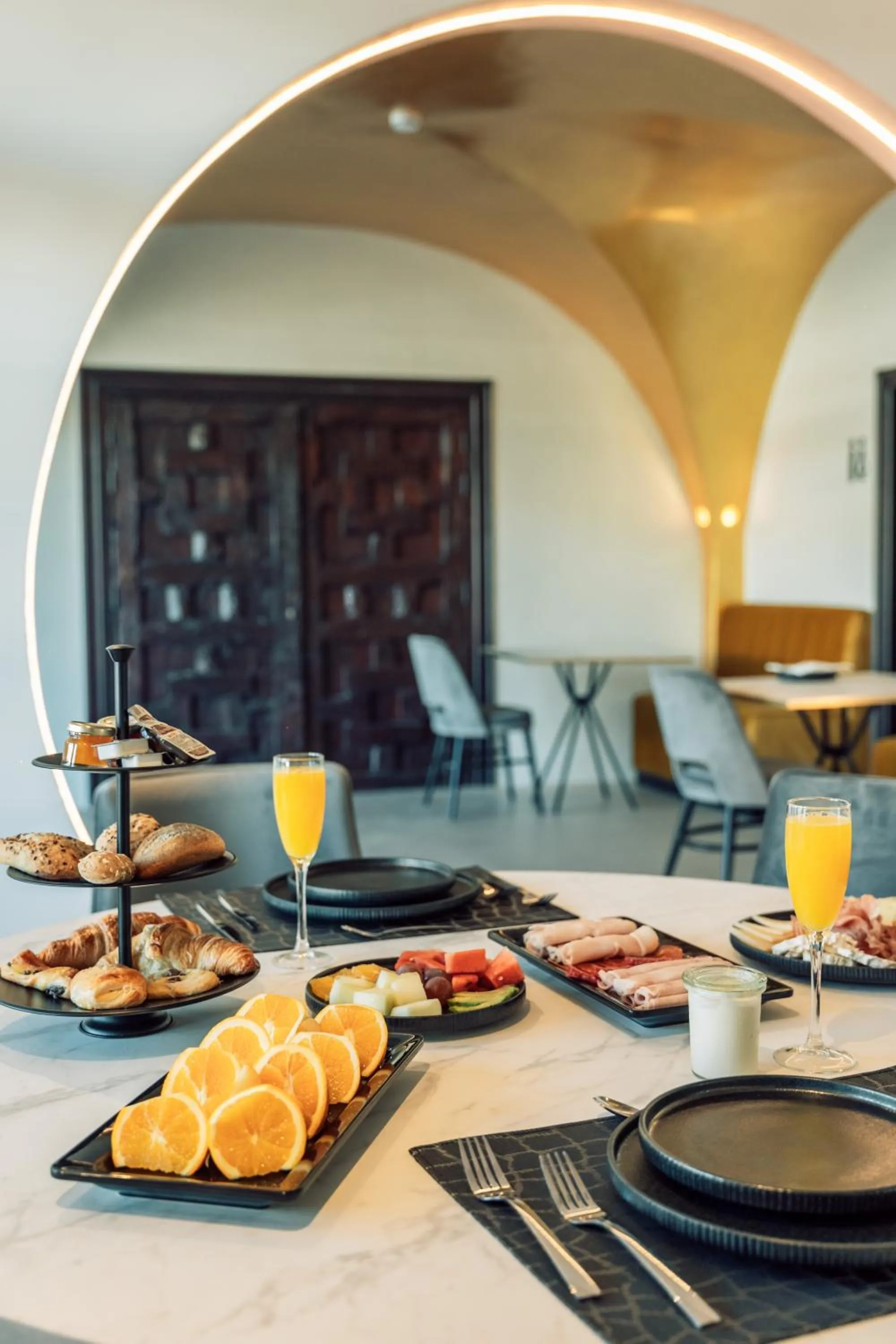 Breakfast in Hotel Estefania Boutique Suites