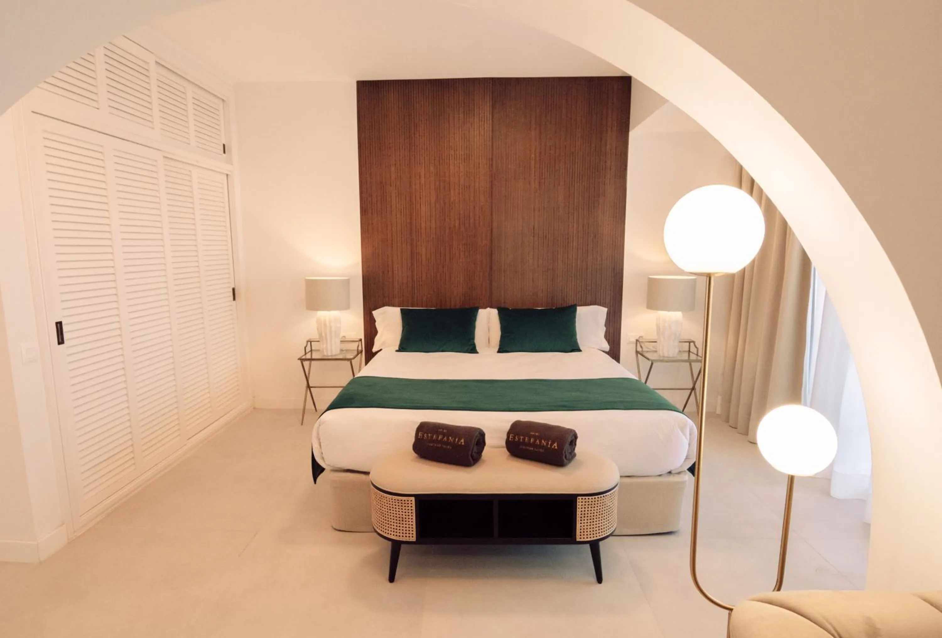 Bed in Hotel Estefania Boutique Suites