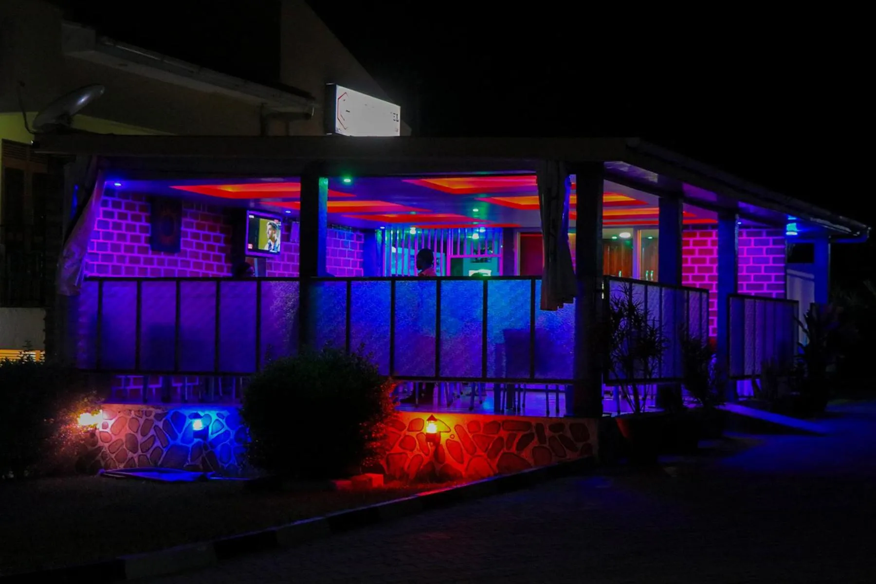 Night in Jatheo Hotel Rwentondo