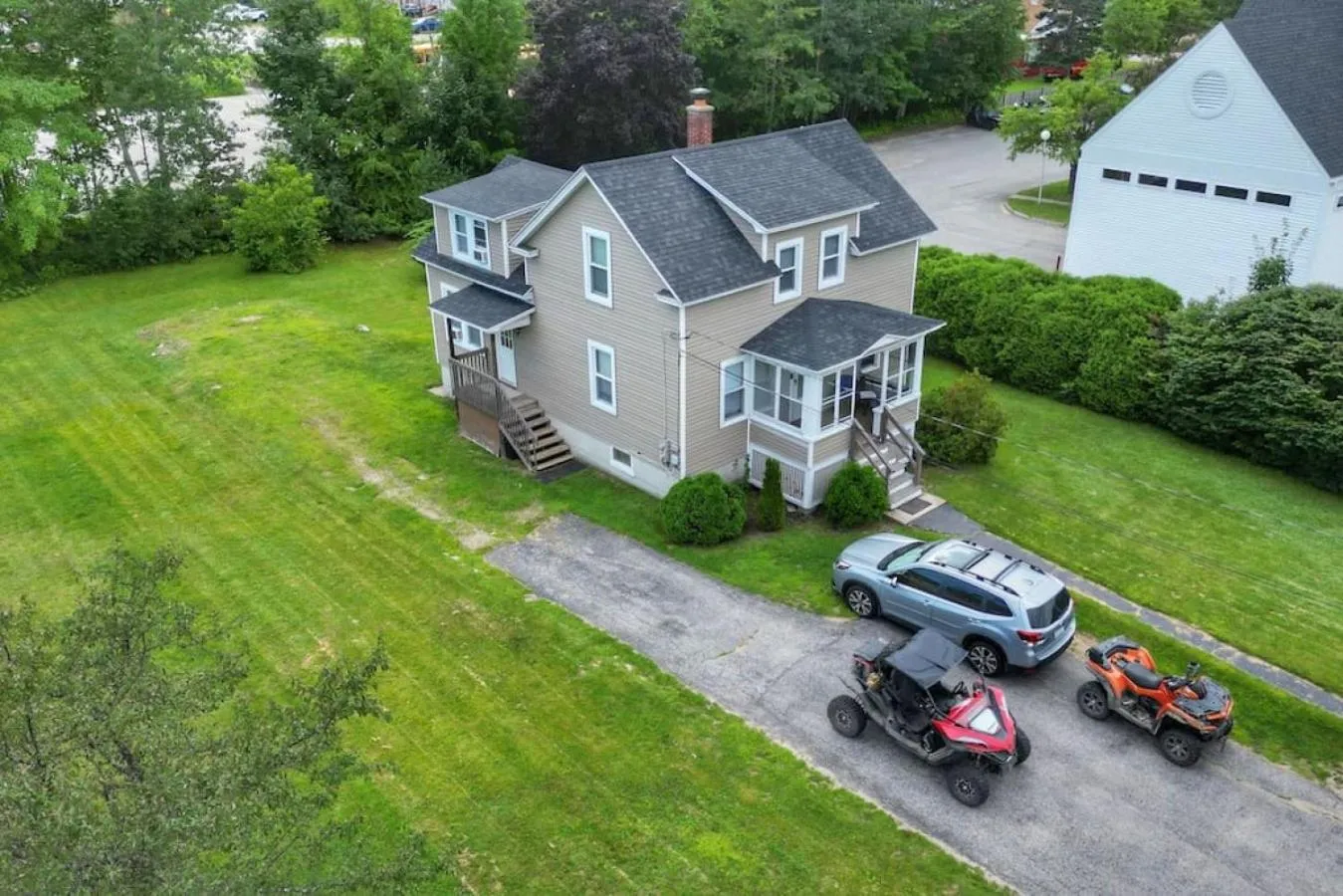 Bird's eye view in 3 beds in Gorham direct trail access