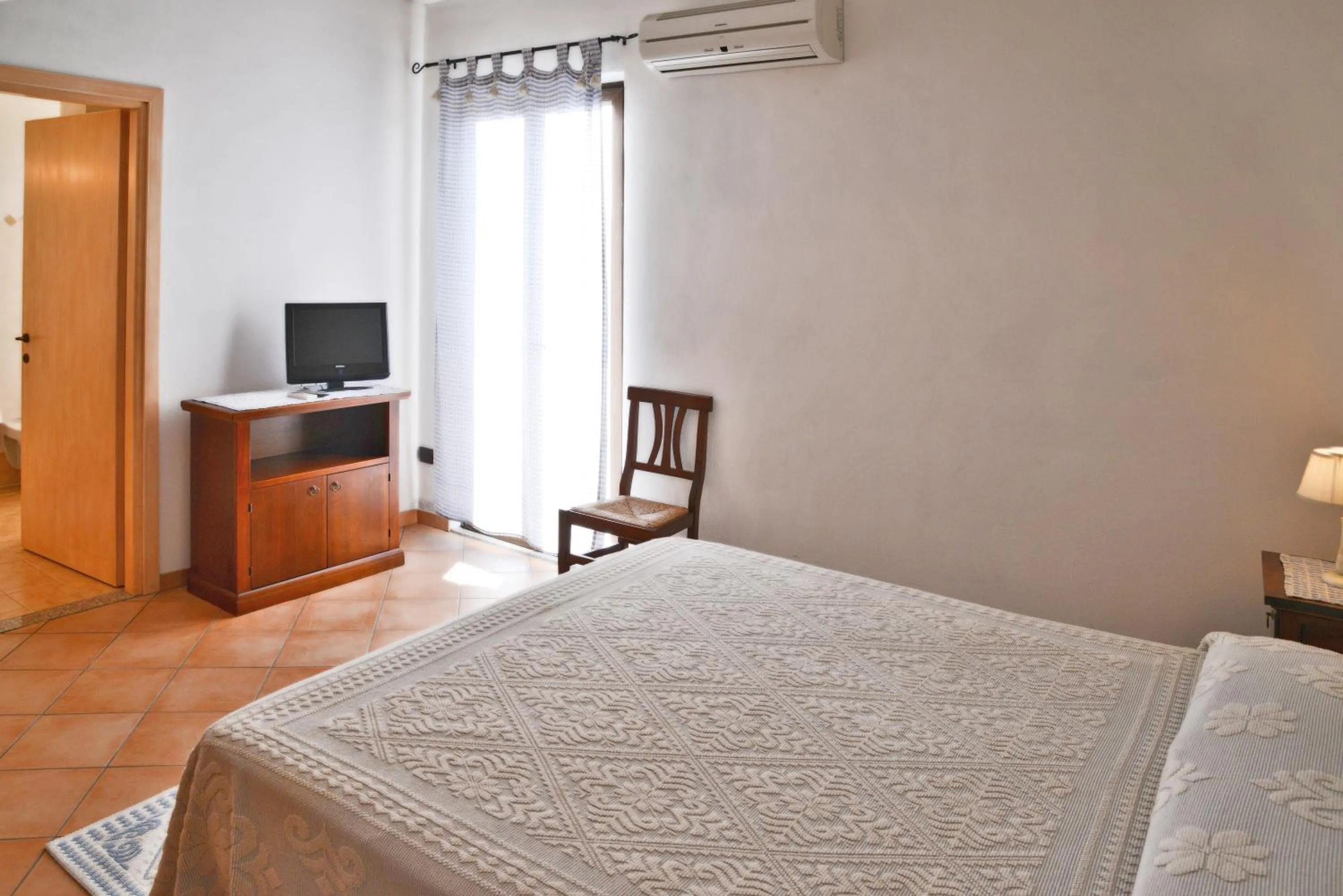 Photo of the whole room in Gallura Affittacamere