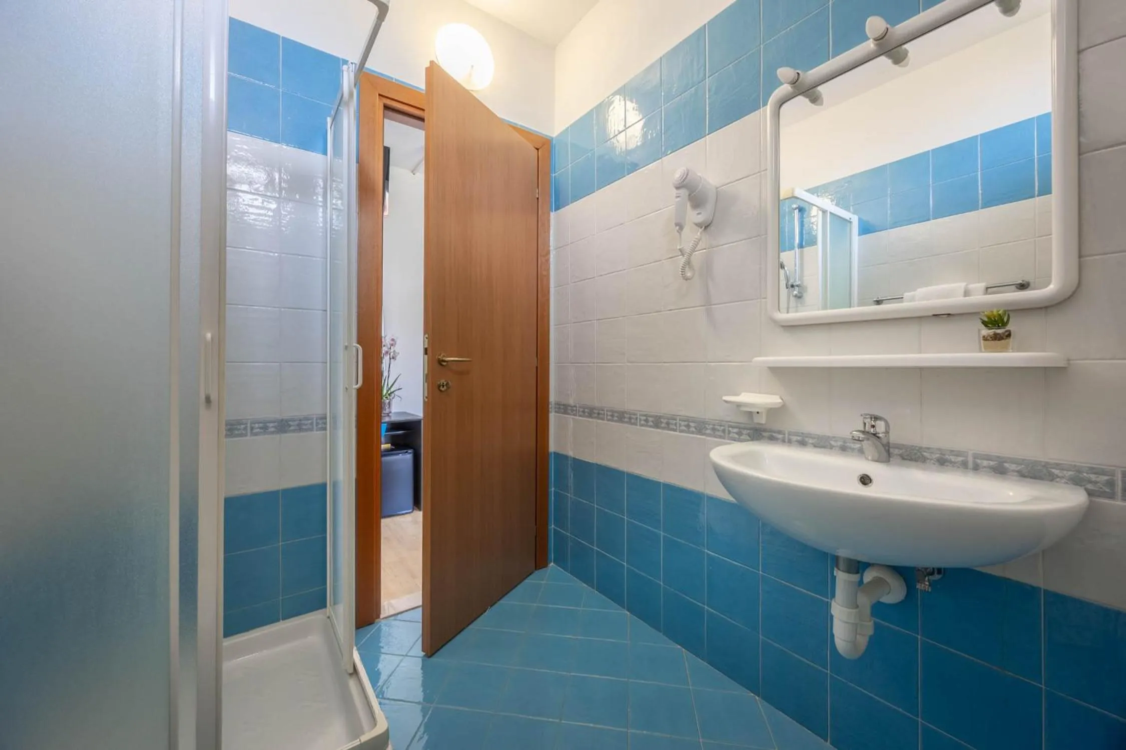 Bathroom in Hotel Altea