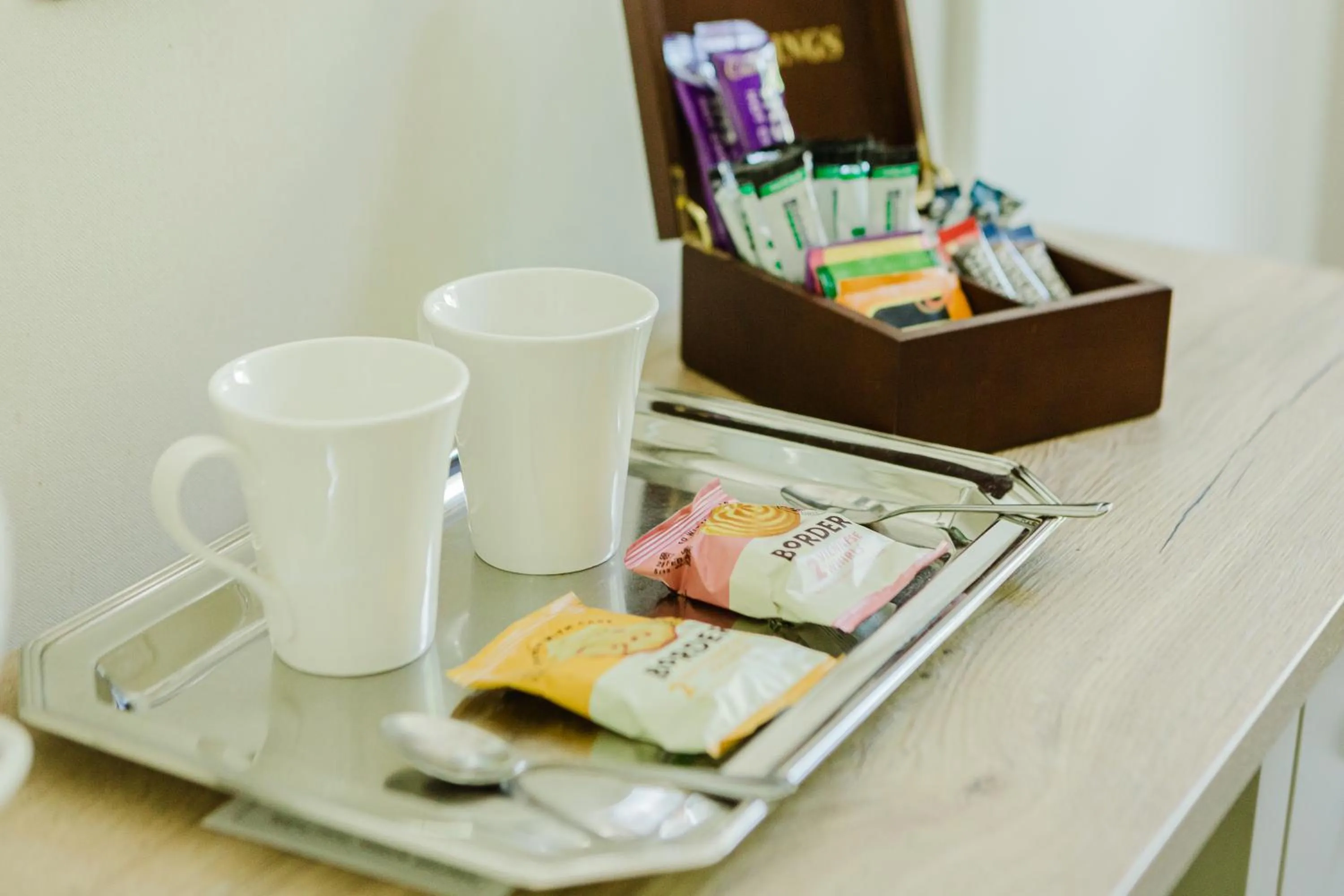 Coffee/tea facilities in The Osborne Hotel