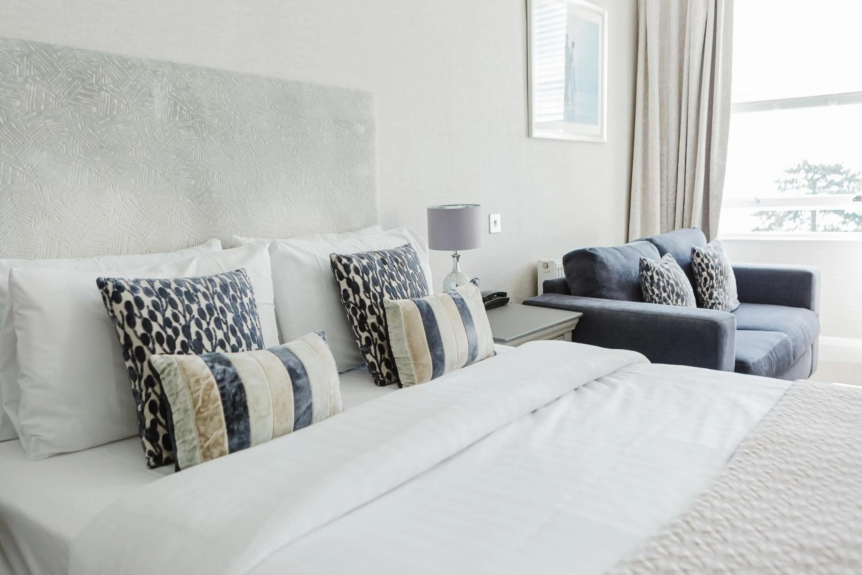 Bed in The Osborne Hotel