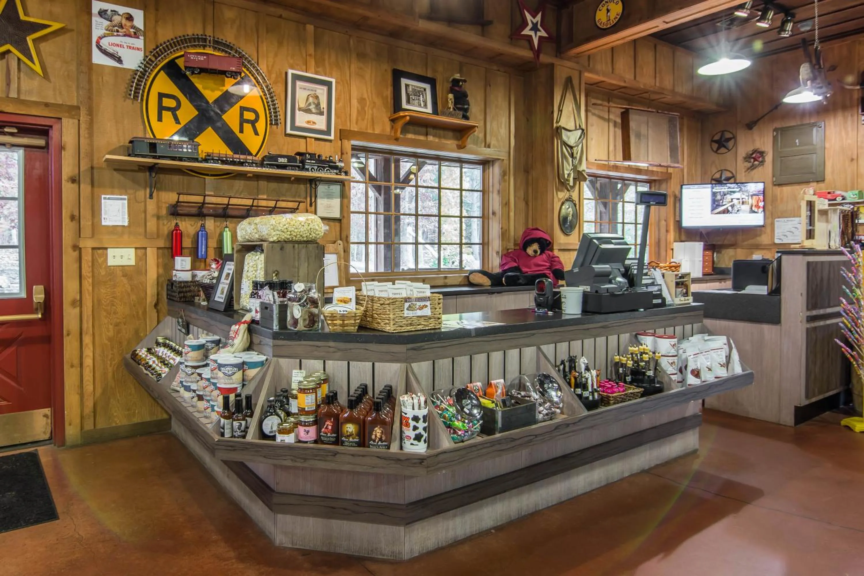 On-site shops in Shenandoah Wilderness Traveler
