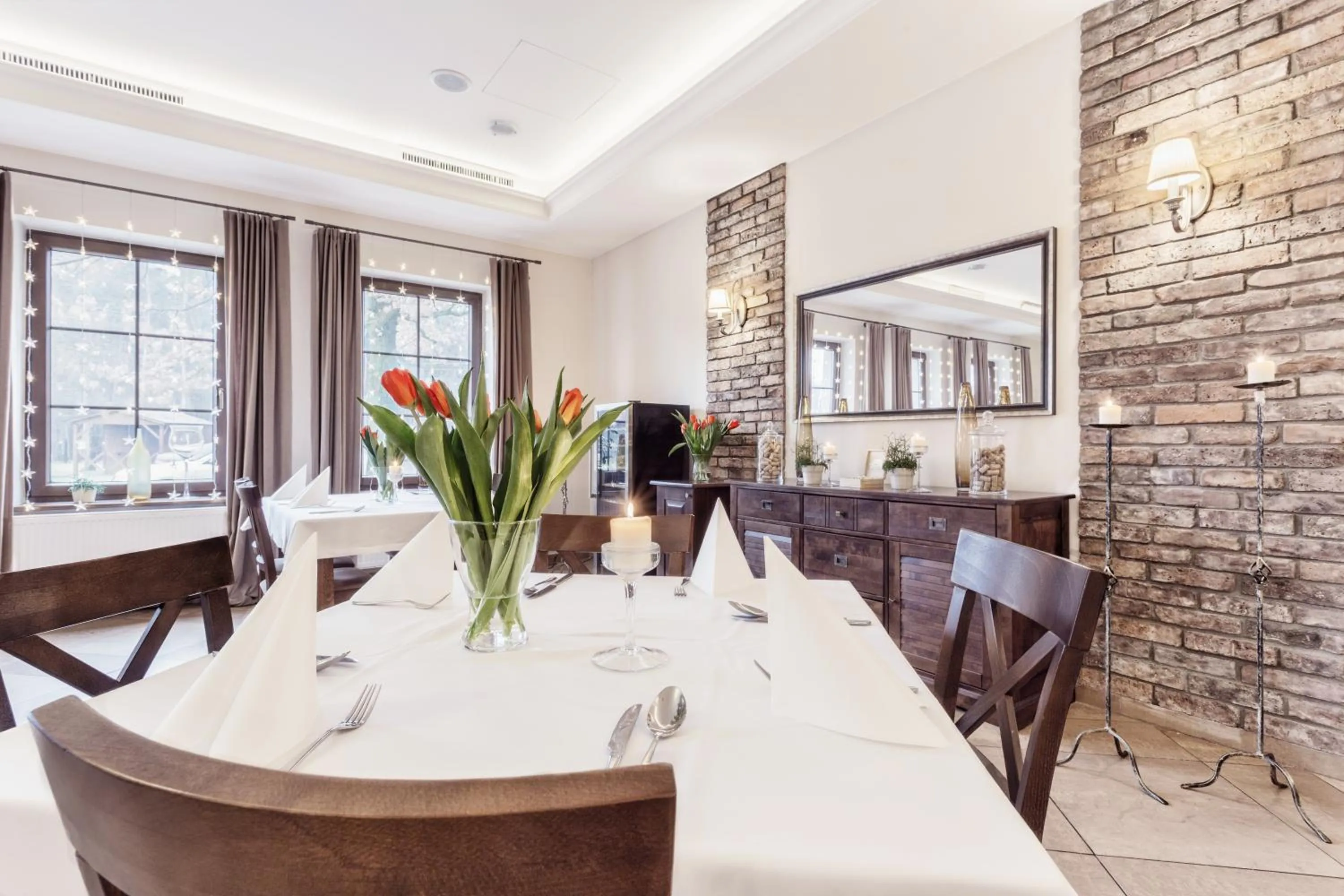 Hotel Modrzewiowy Dwór