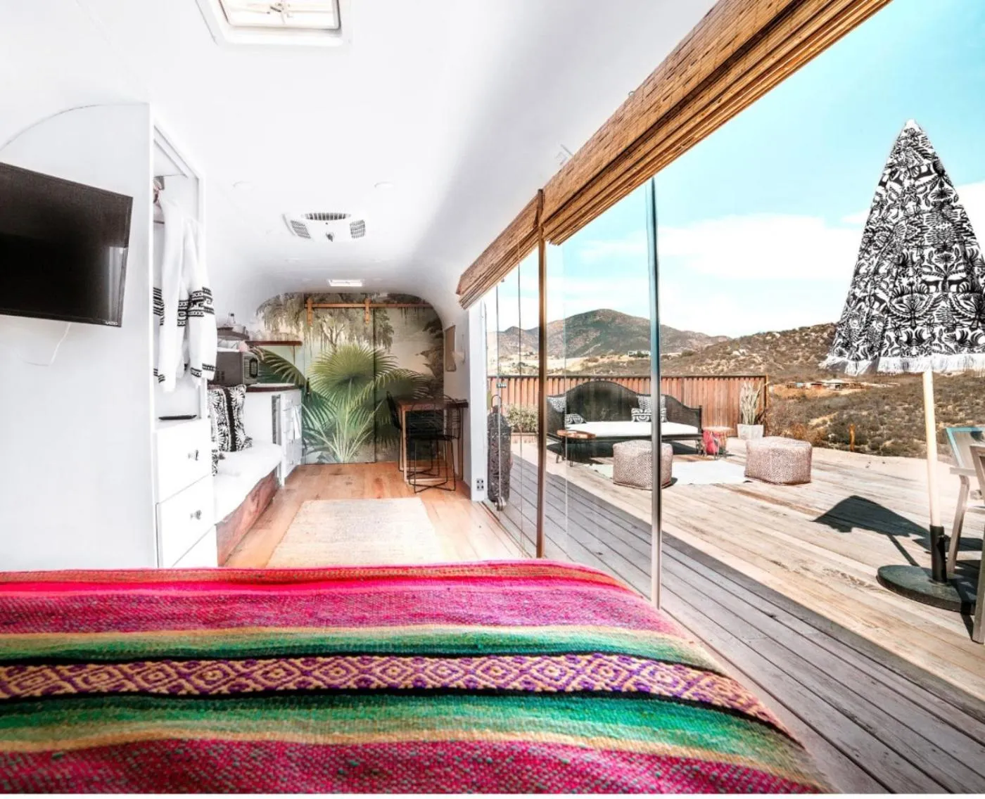 Communal lounge/ TV room in Arre Lulu Baja