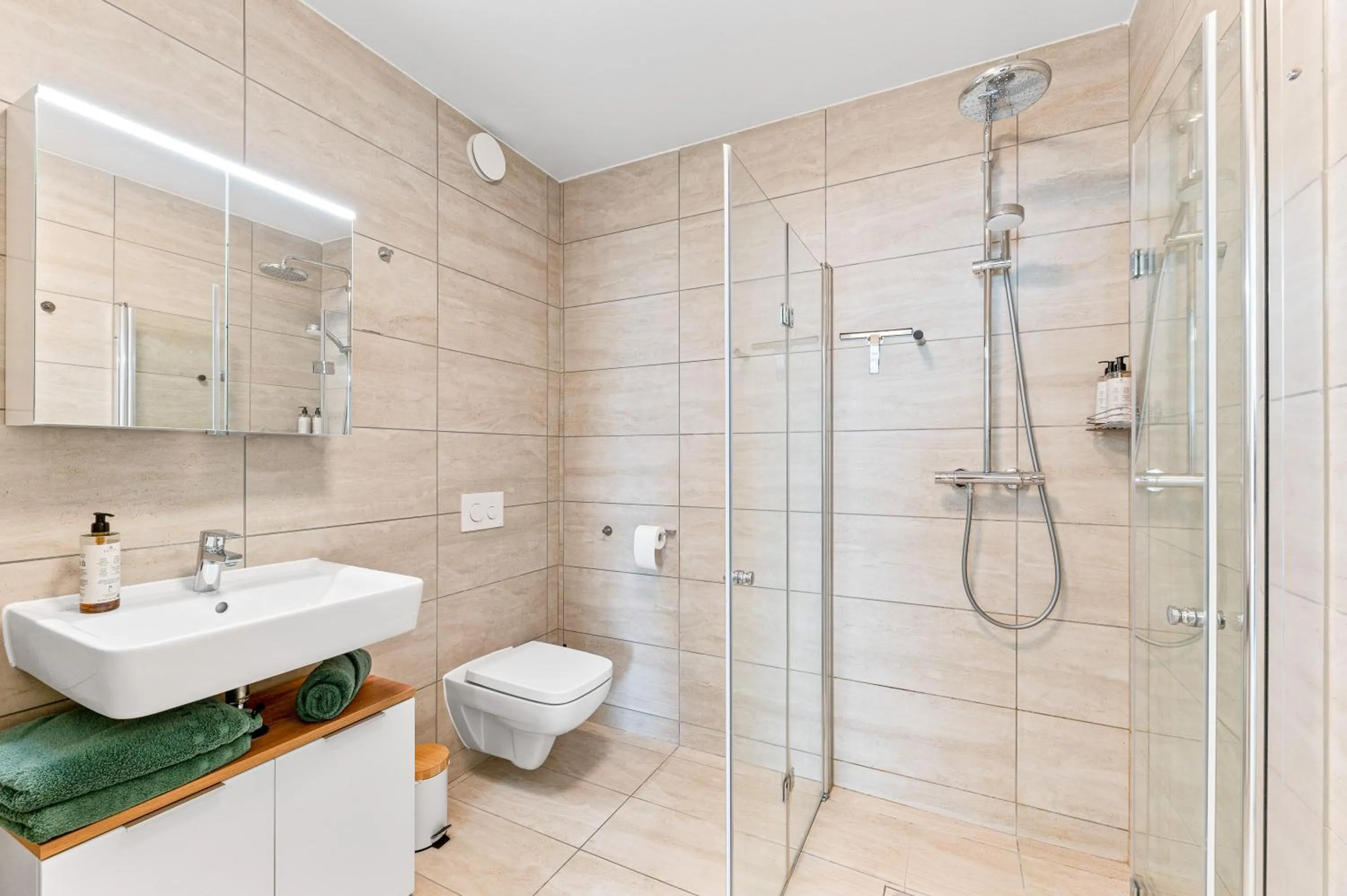 Shower in The Serviced - Design Apartments