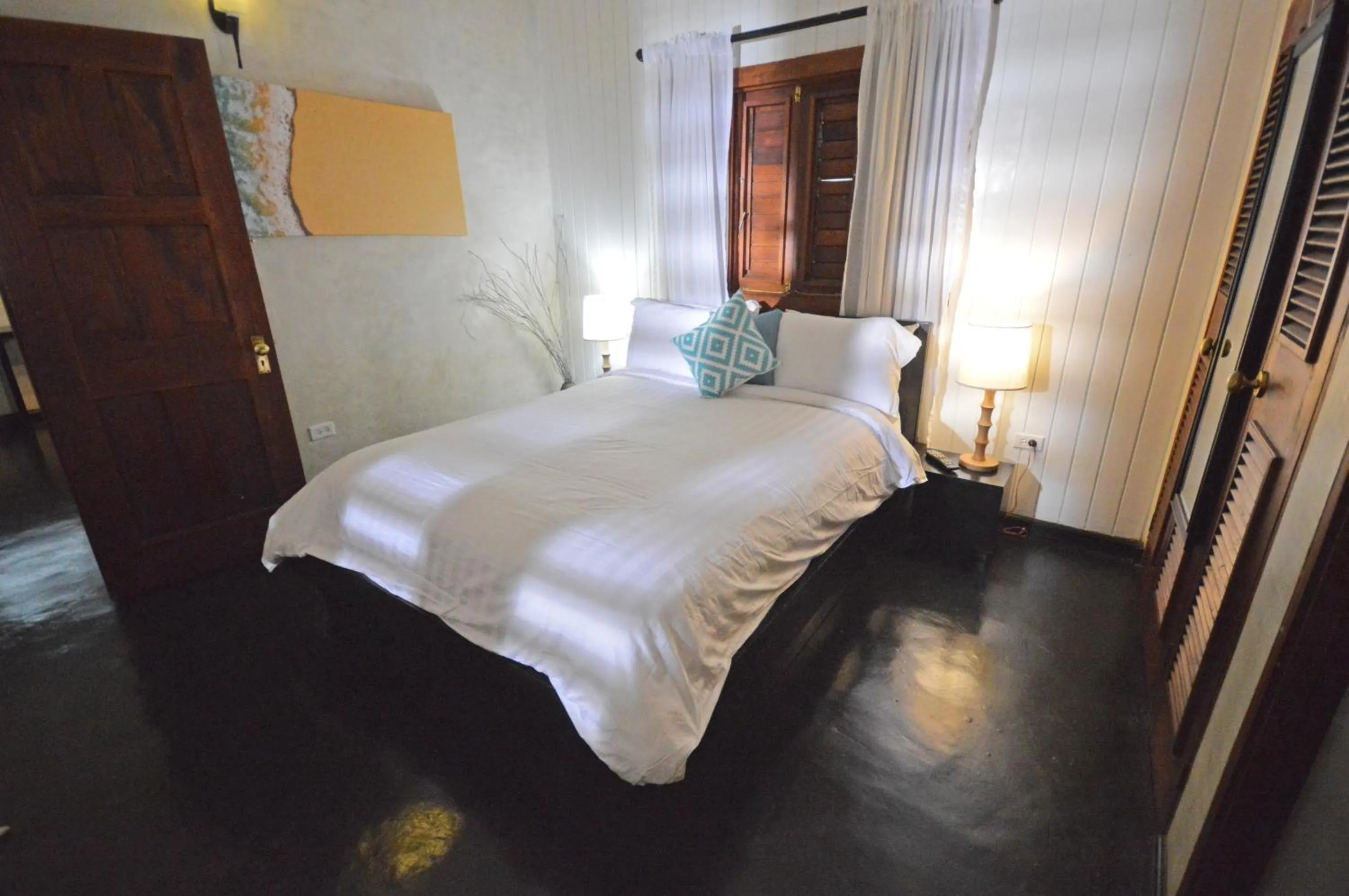 Bed in Villas Sur Mer