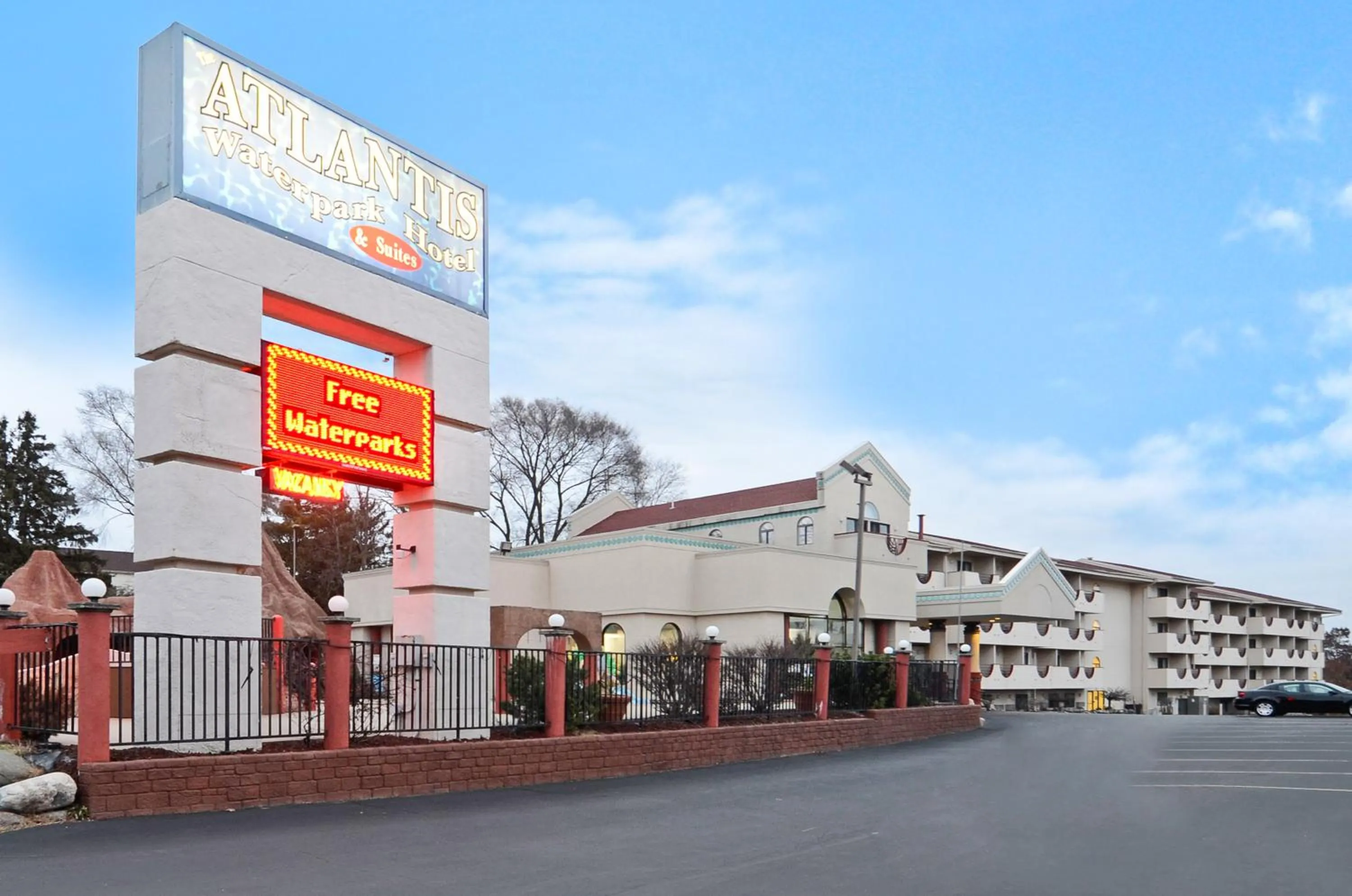 Facade/entrance in Atlantis Family Waterpark Hotel, an Ascend Collection Hotel