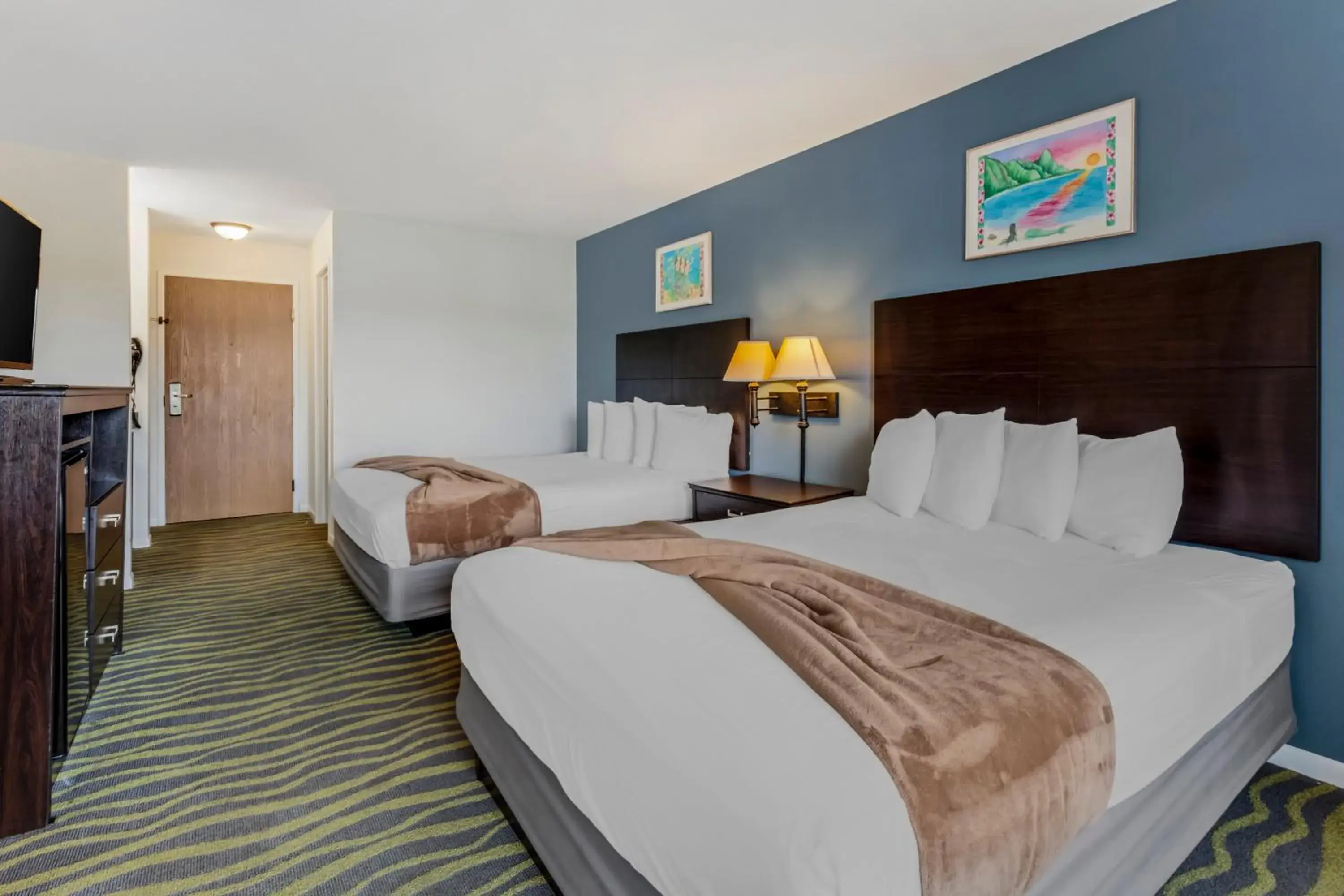Quadruple Room with Two Queen Beds and Balcony - Non Smoking in Atlantis Family Waterpark Hotel, an Ascend Collection Hotel Quadruple Room with Two Queen Beds and Balcony - Non Smoking in Atlantis Family Waterpark Hotel, an Ascend Collection Hotel