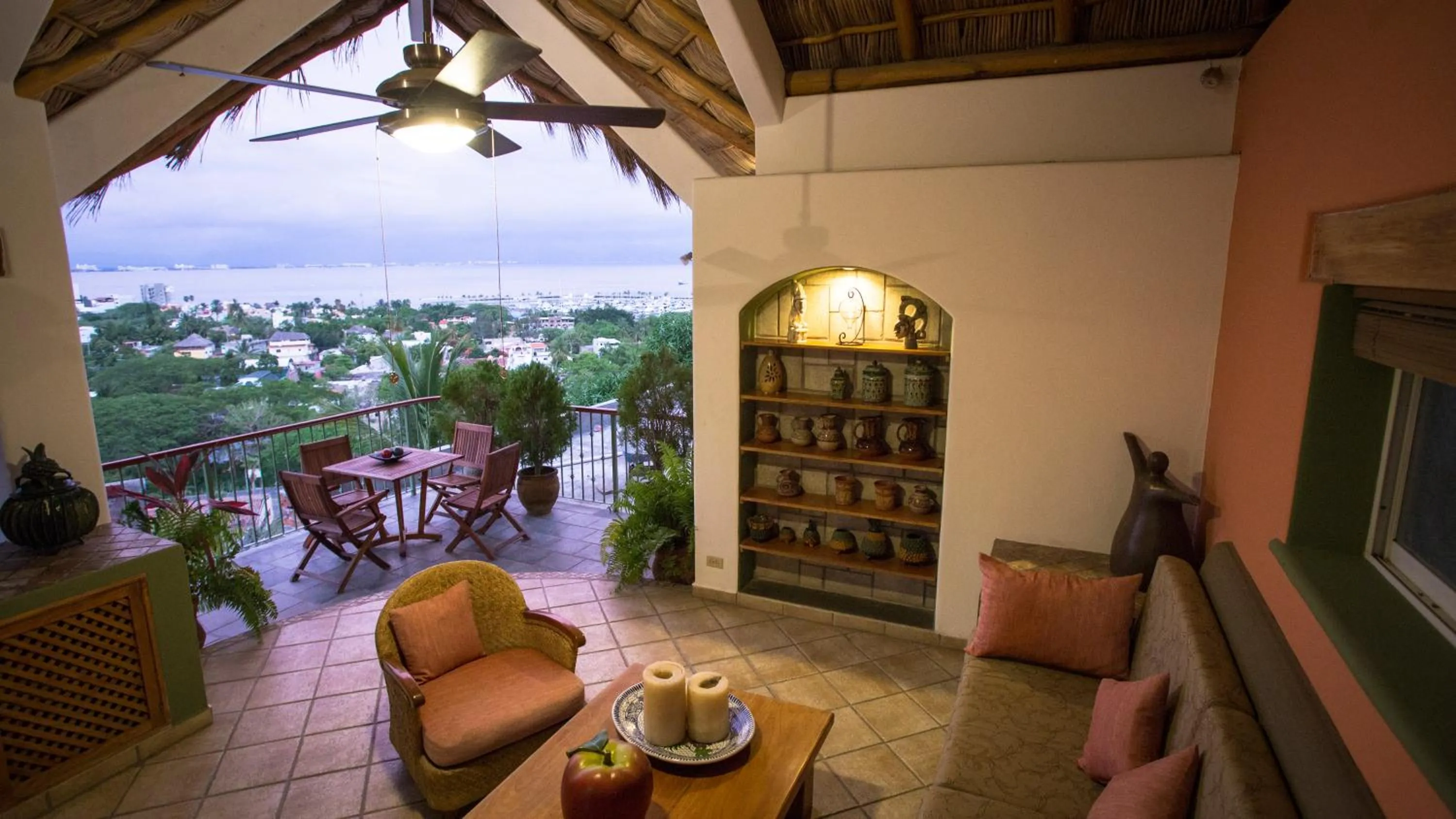 Balcony/Terrace in Villa Bella Bed & Breakfast Inn