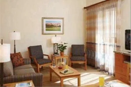 Living room in GetAways at Vista Mirage Resort