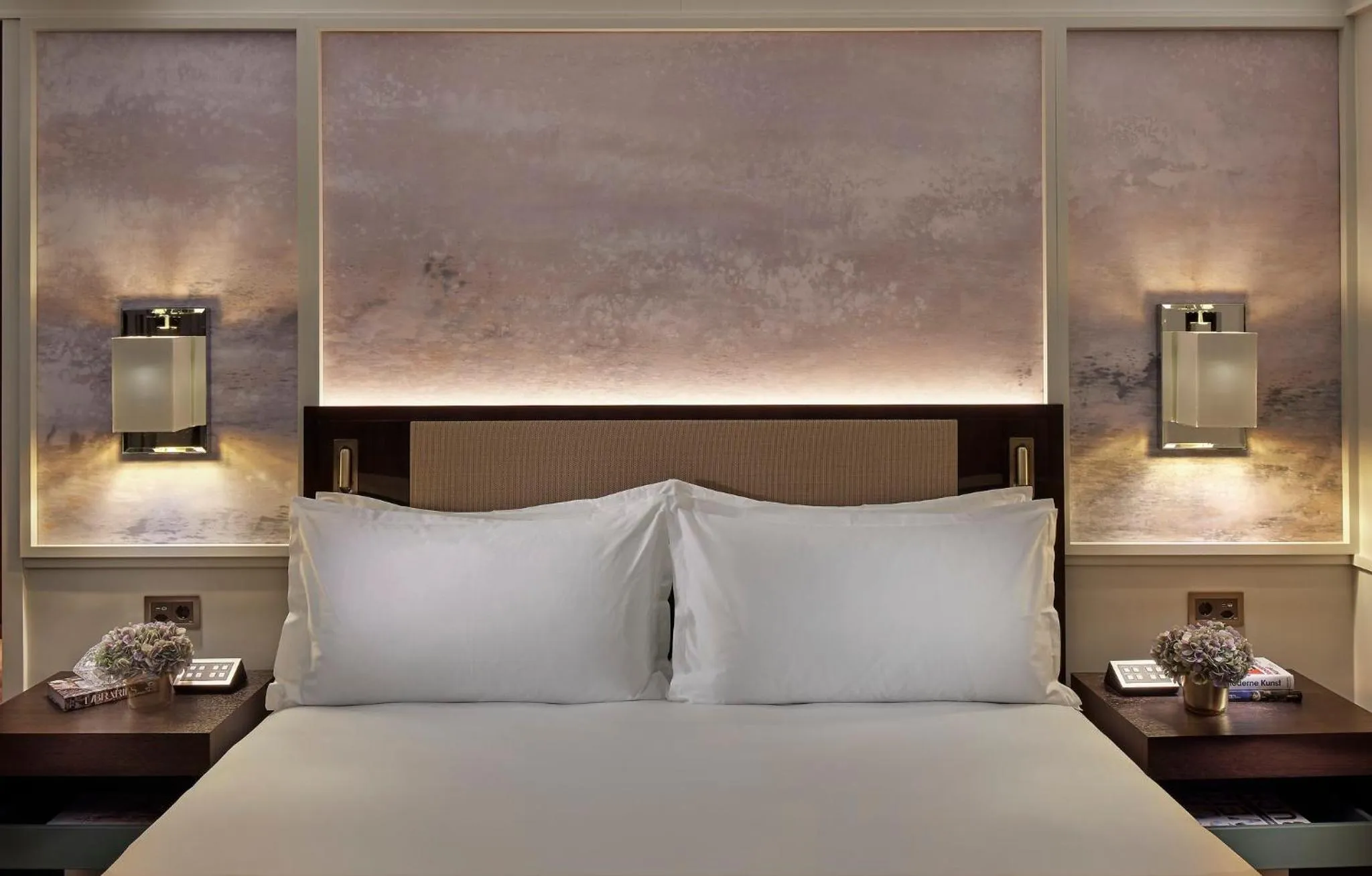 Property building, Bed in Mandarin Oriental Savoy, Zurich