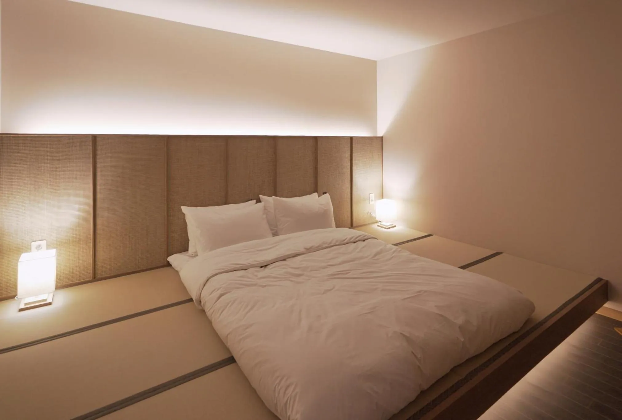 Bed in Gyeongju Denbasta Ryokan