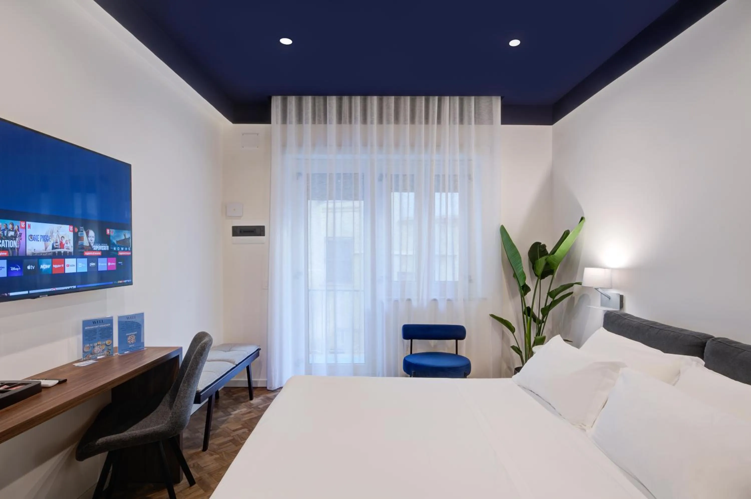 Bed in Well Suites - Piazza dei Martiri