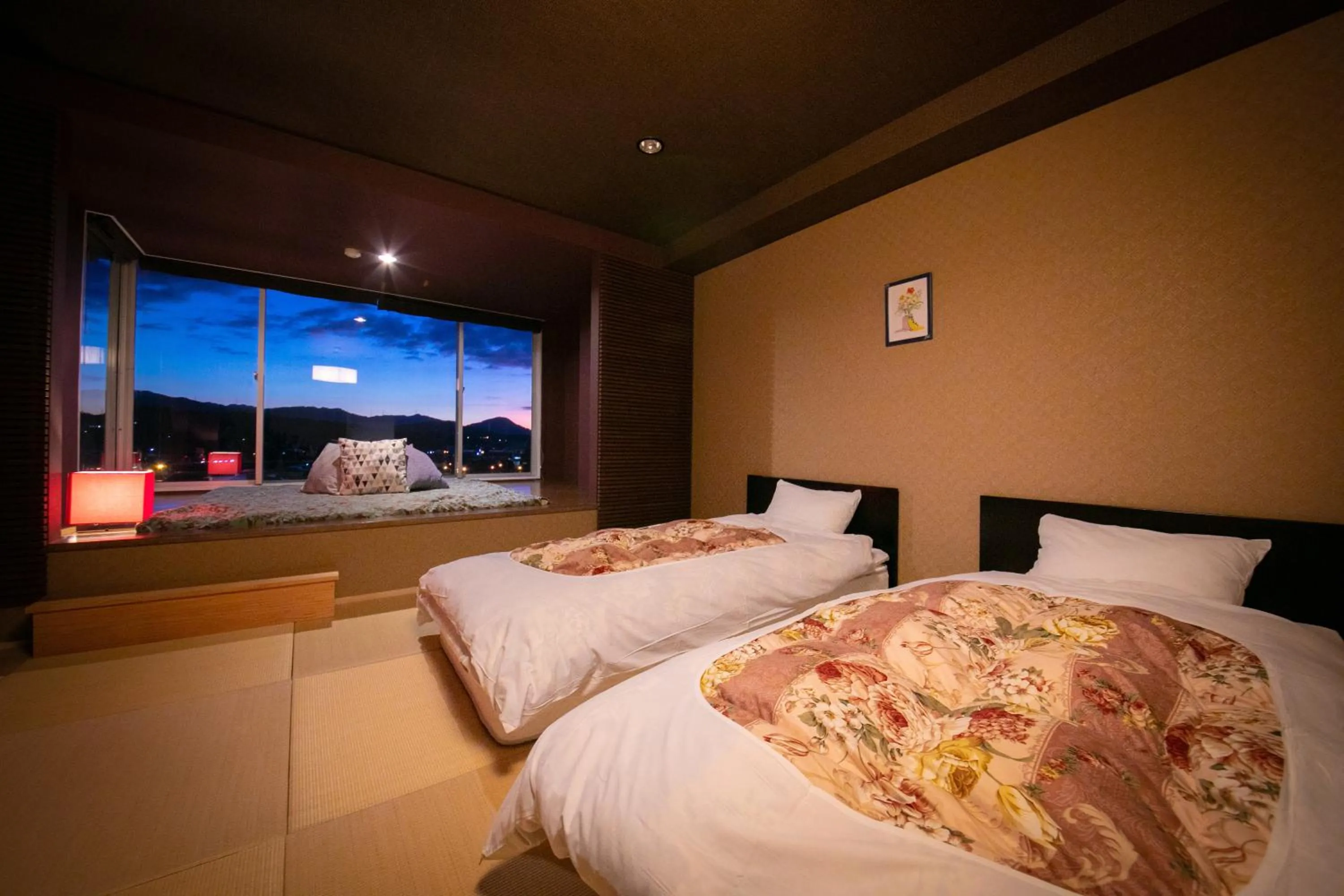 Bed in caffel Hina-no-sato