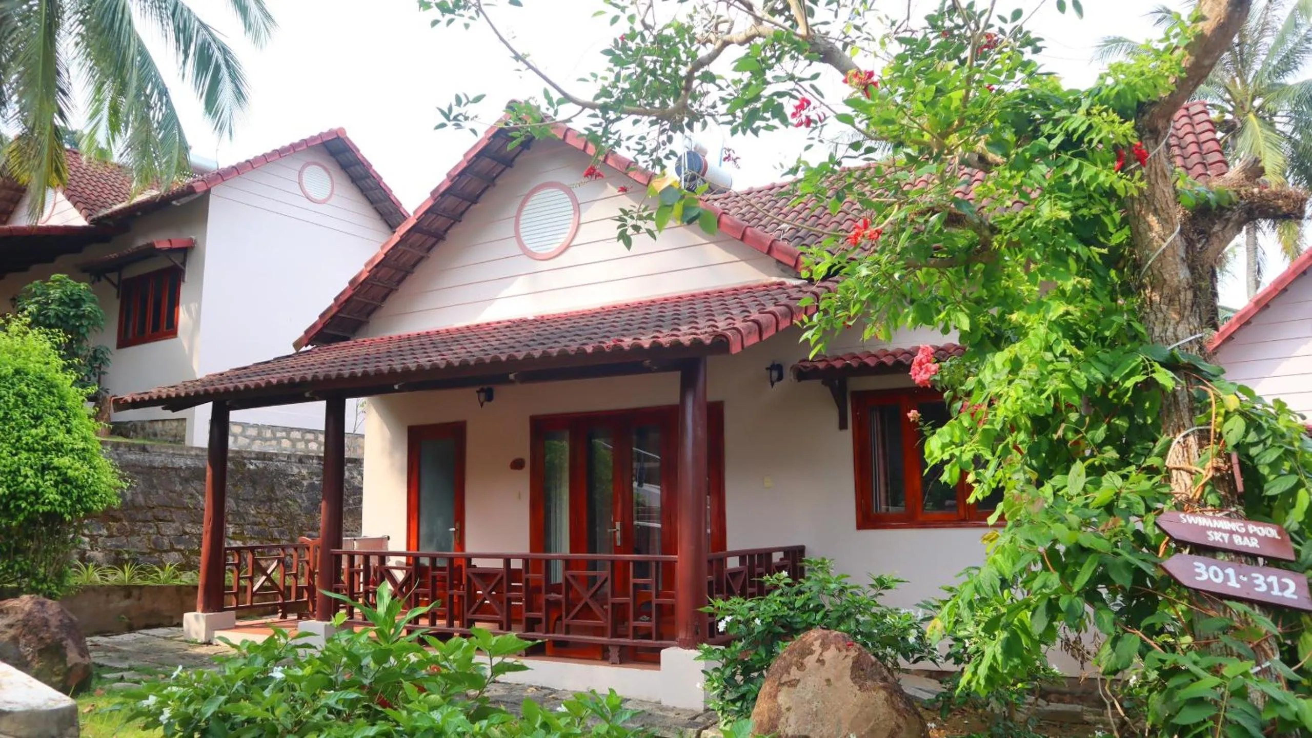 Hong Bin Bungalow