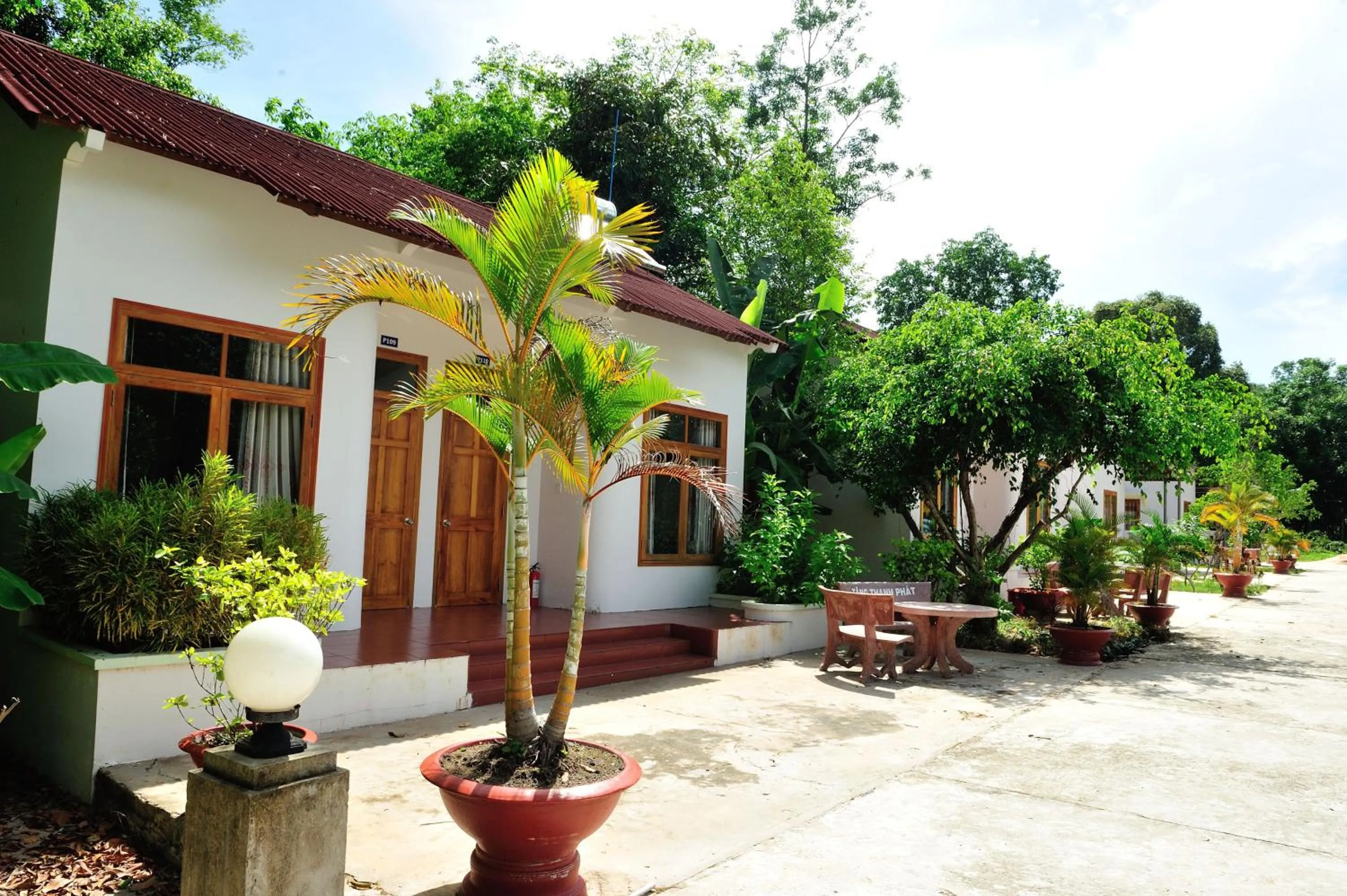 Patio in Tang Thanh Phat Resort
