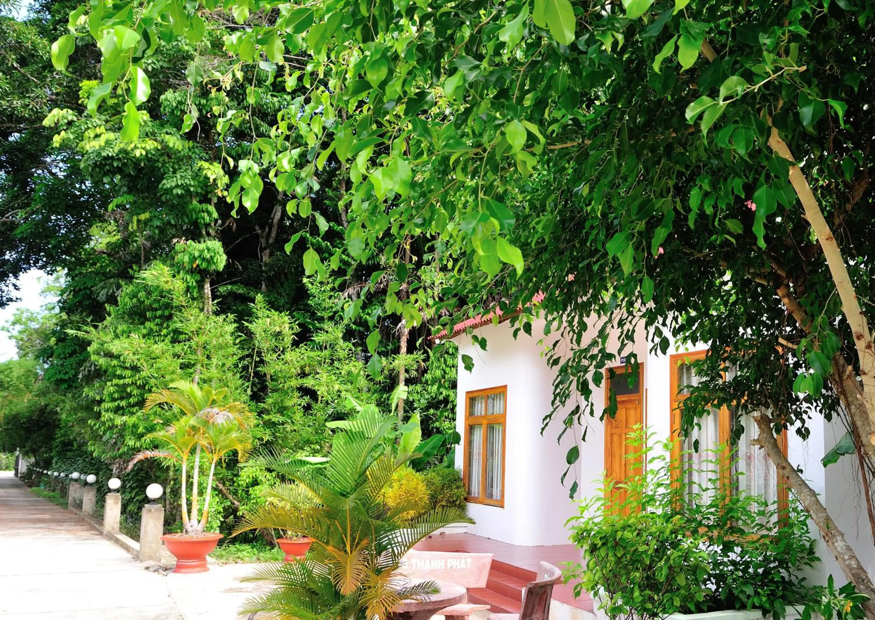 Property building in Tang Thanh Phat Resort