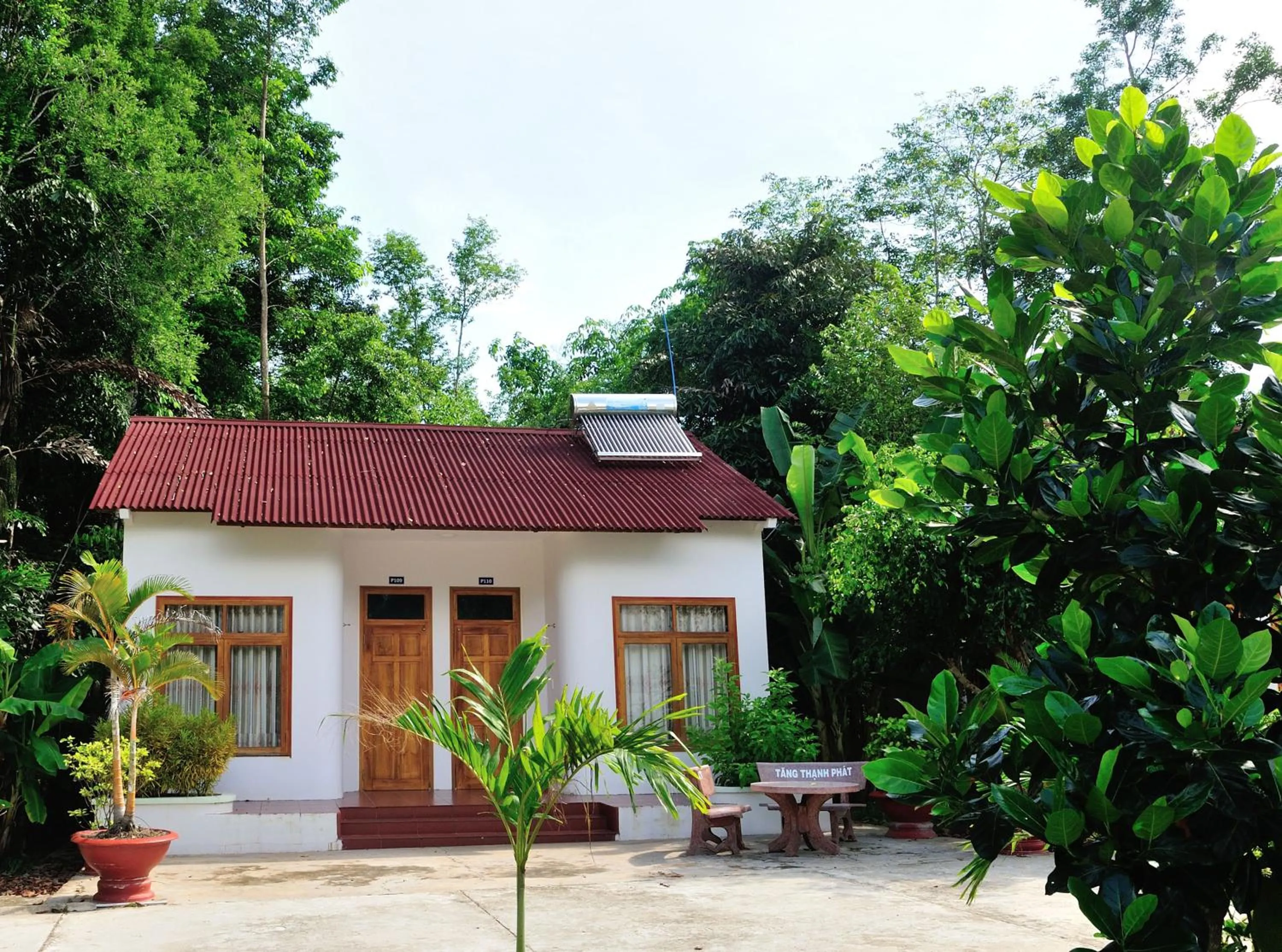 Property building in Tang Thanh Phat Resort