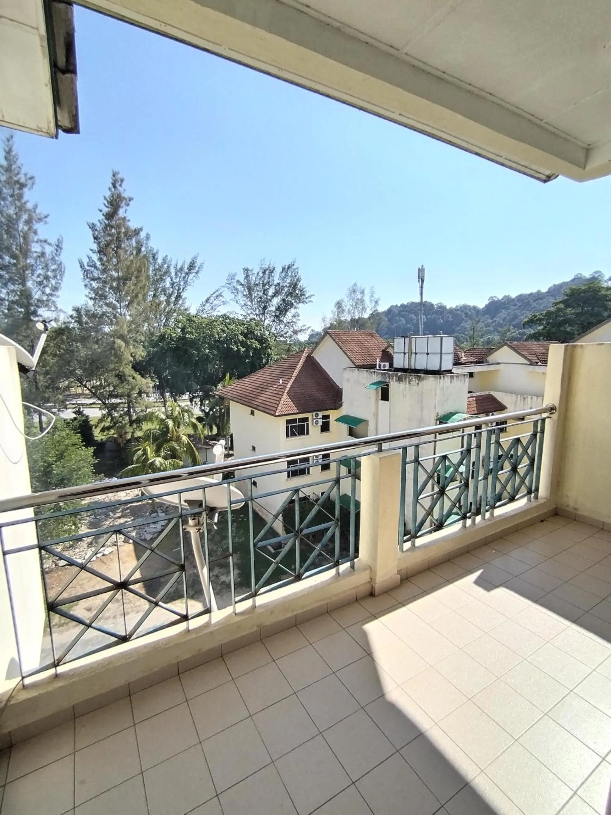 Balcony/Terrace in Teluk Batik Holiday Apartment