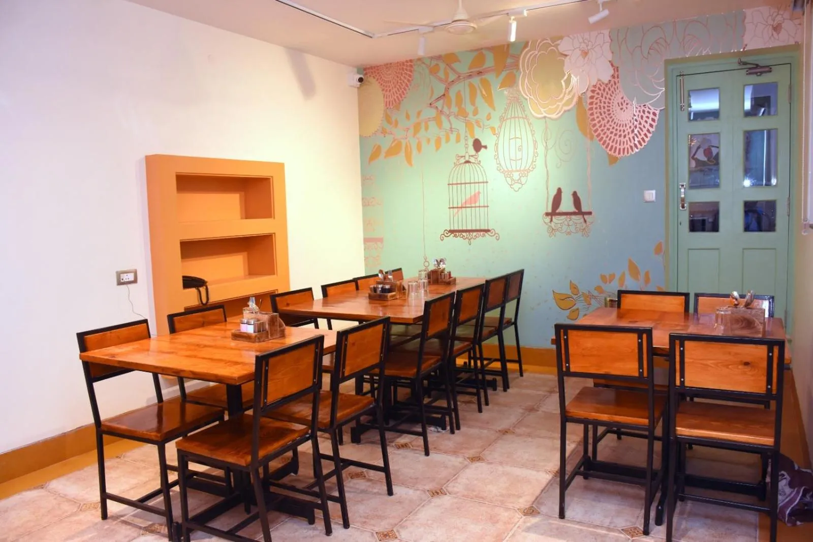 Restaurant/places to eat in The Jais Boutique Stay