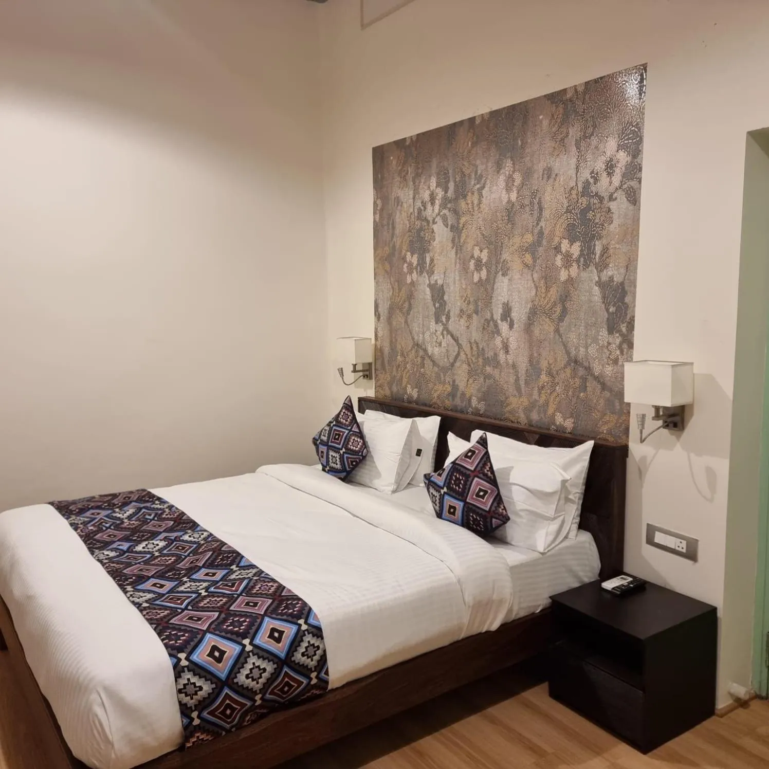 Bed in The Jais Boutique Stay