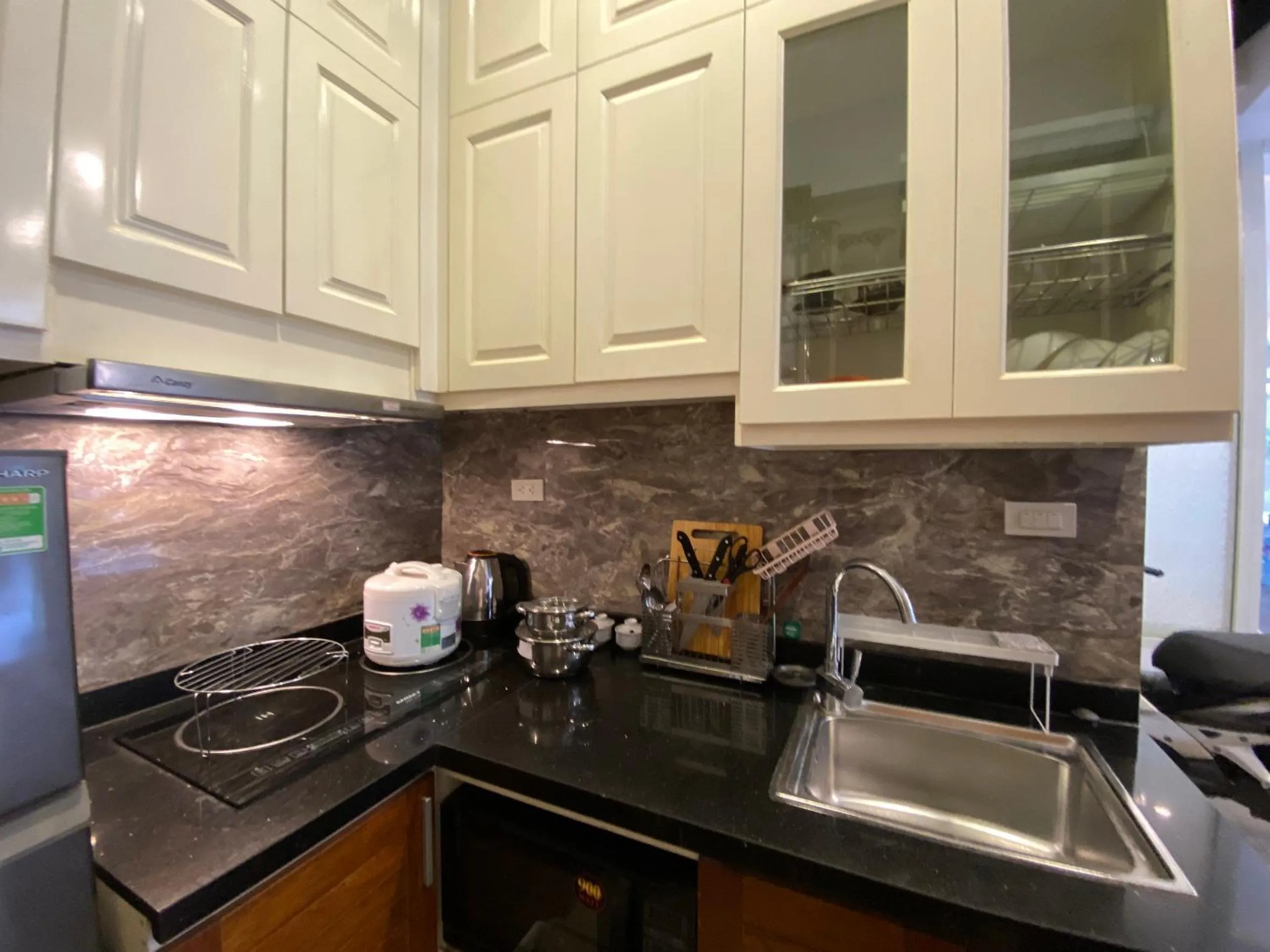 Kitchen or kitchenette in Hi.Home House near Lake