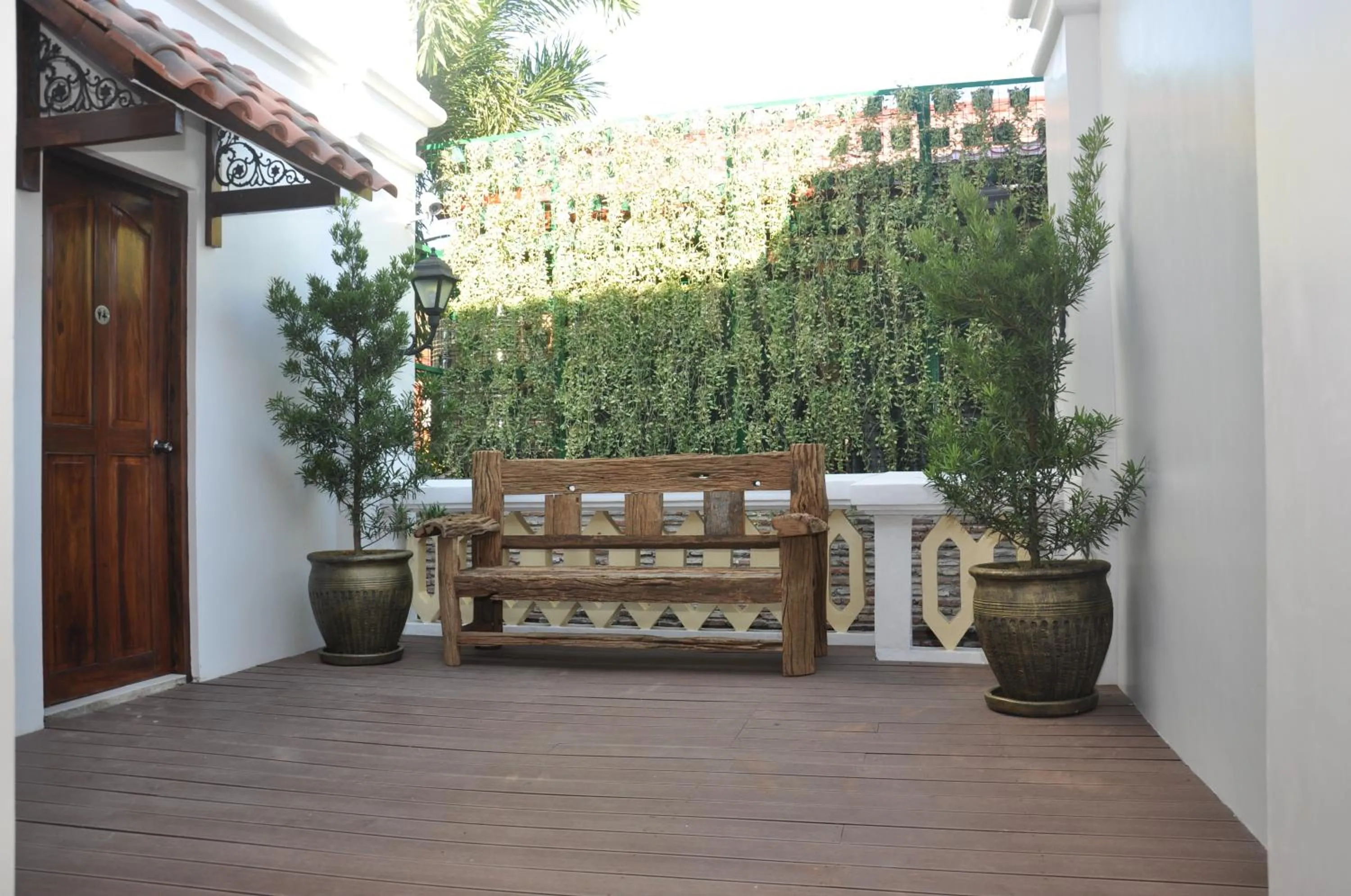 Patio in Hotel Veneto De Vigan