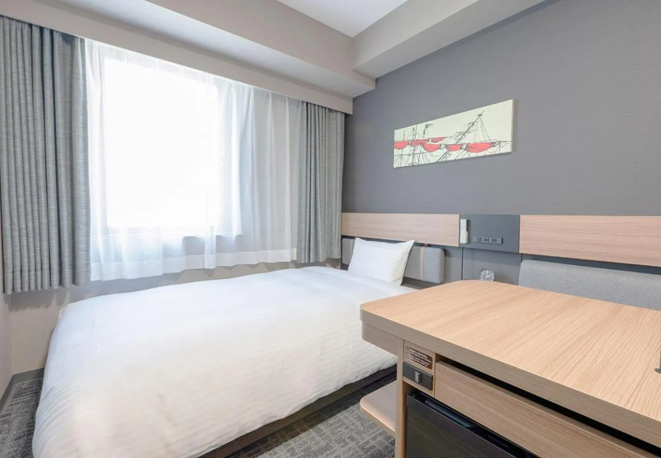 Bed in Washington R&B Hotel Shin Yokohama Ekimae