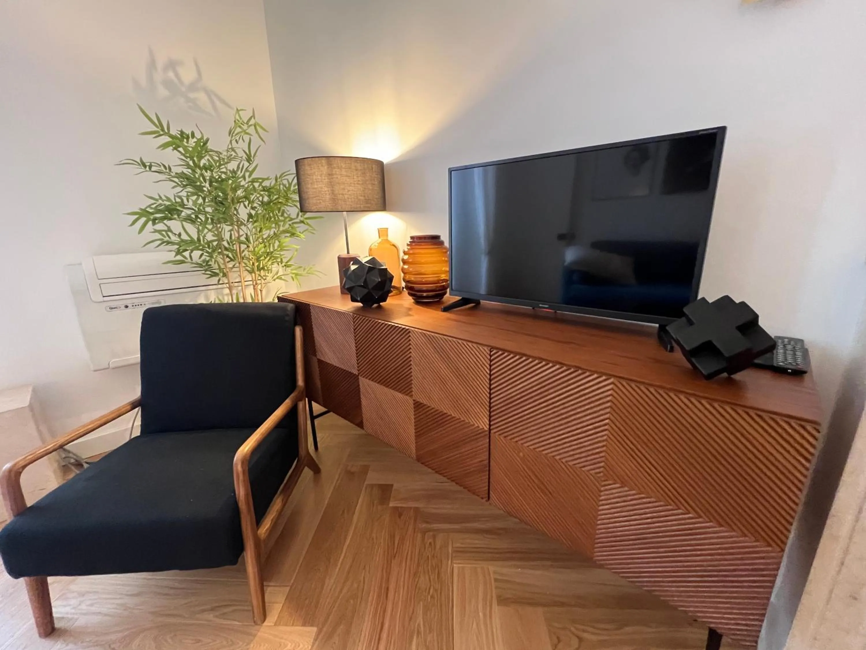 Apartment Center of Cannes, Croisette