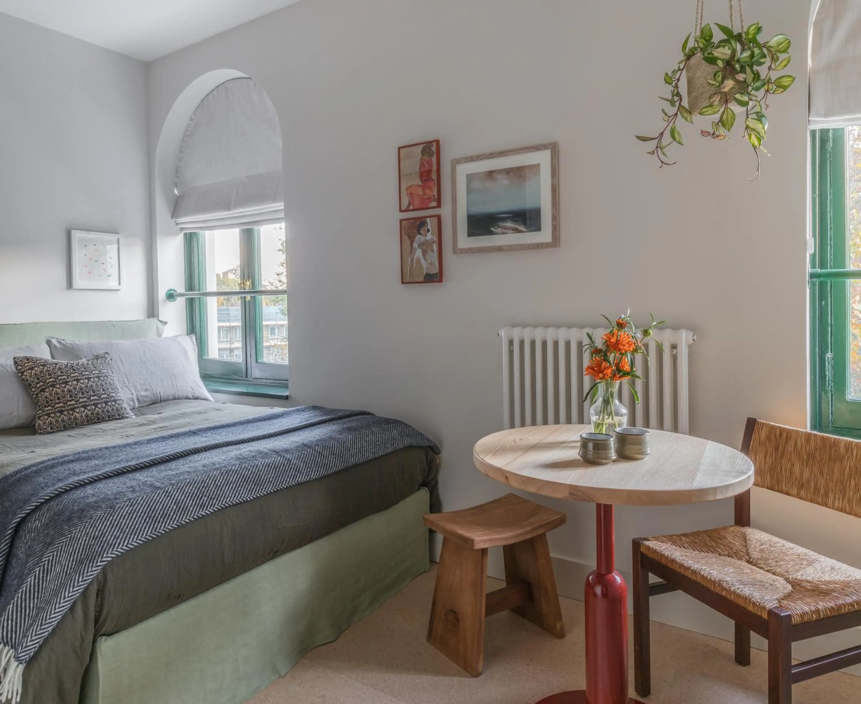 Bed in Mason & Fifth, Bermondsey