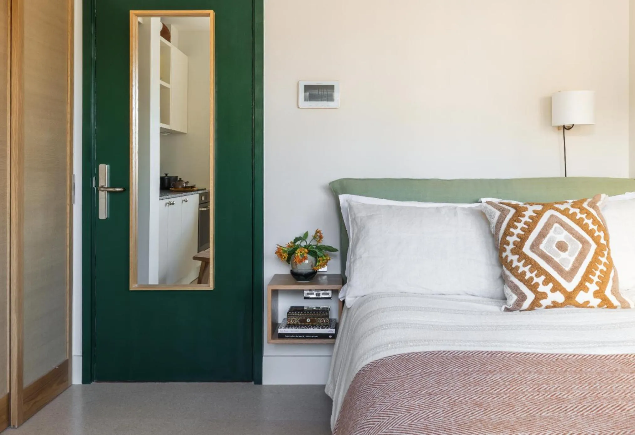 Bed in Mason & Fifth, Bermondsey