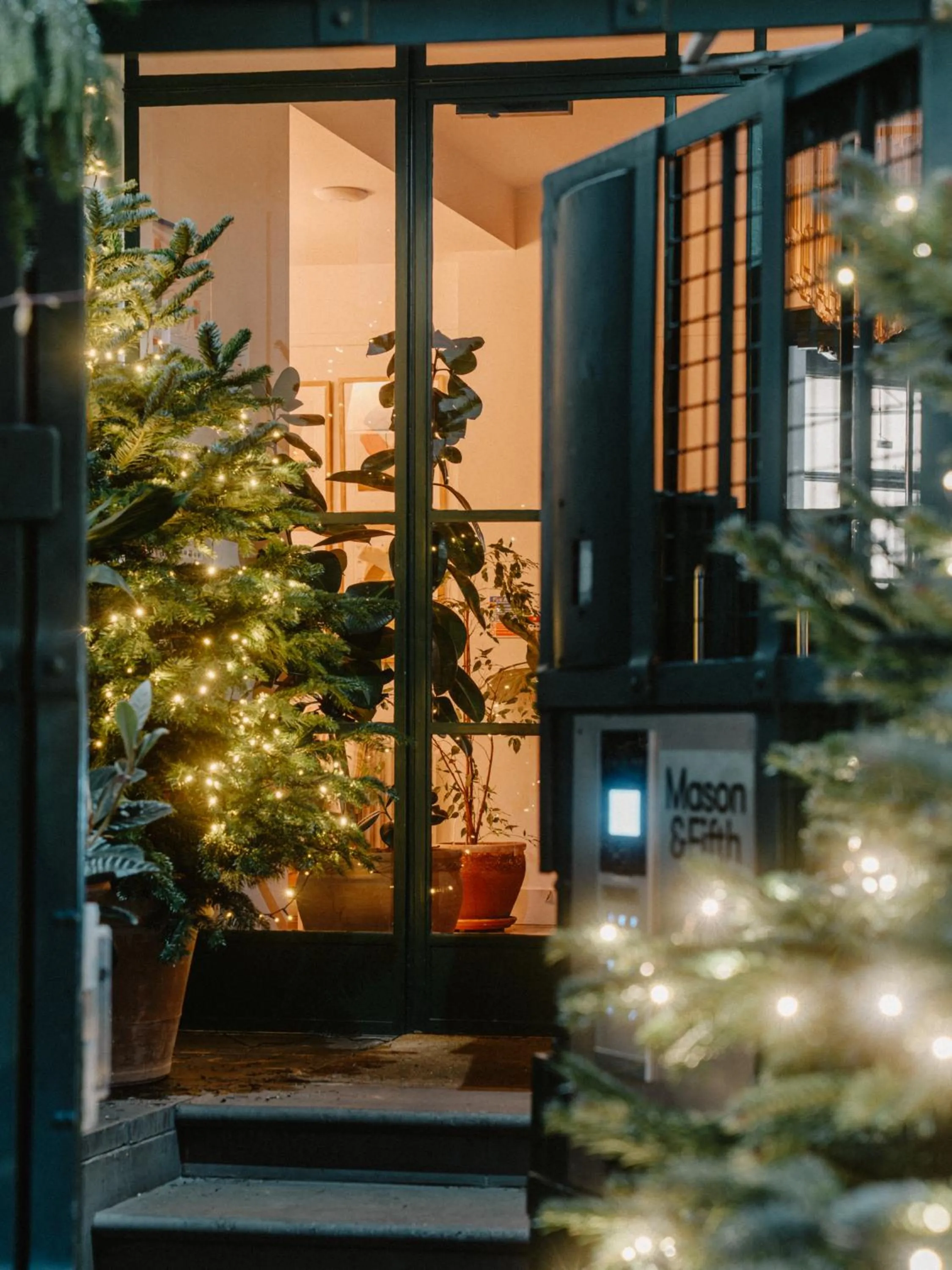 Property building in Mason & Fifth, Bermondsey