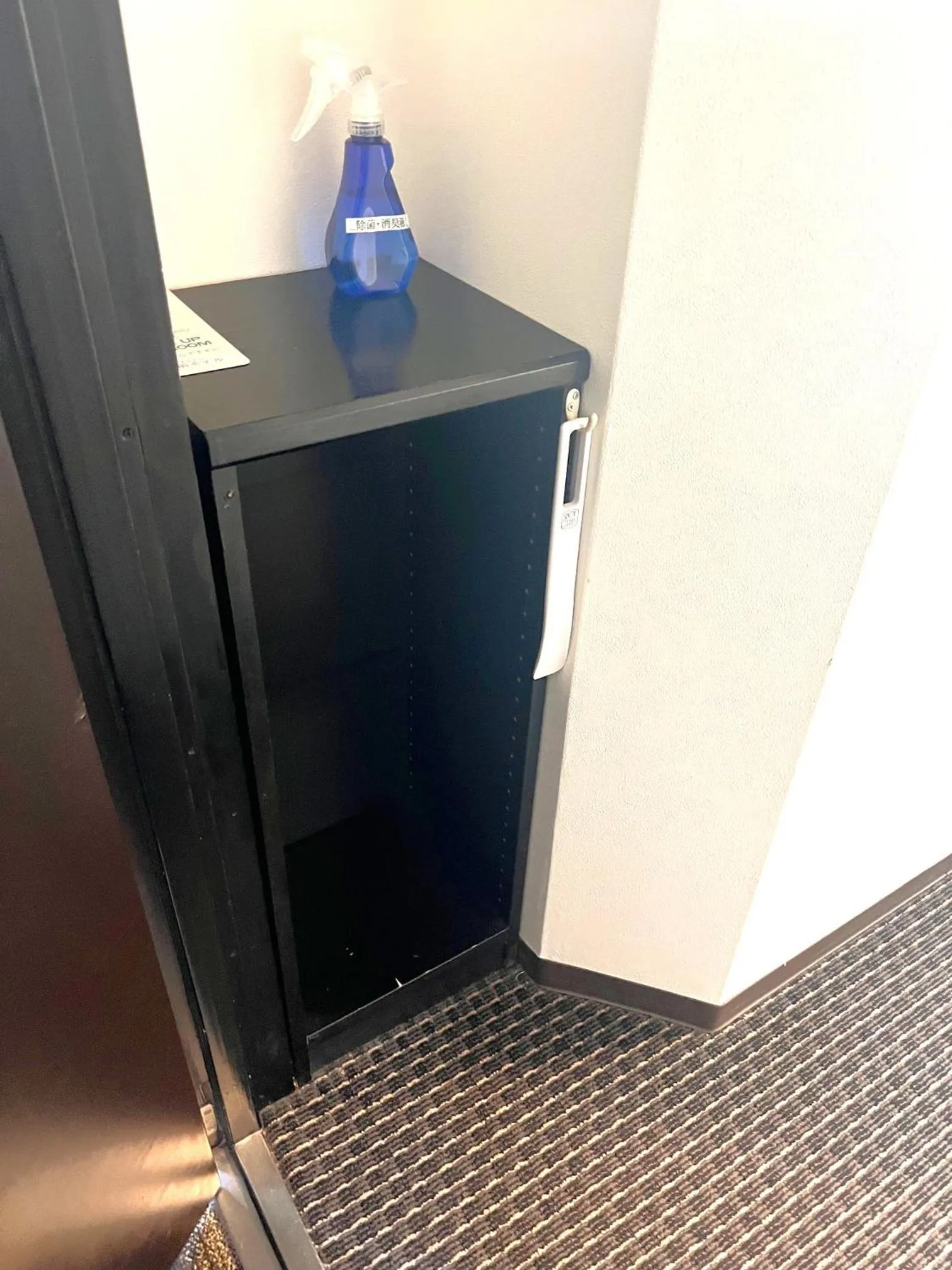 Business Inn Sennichimae Hotel