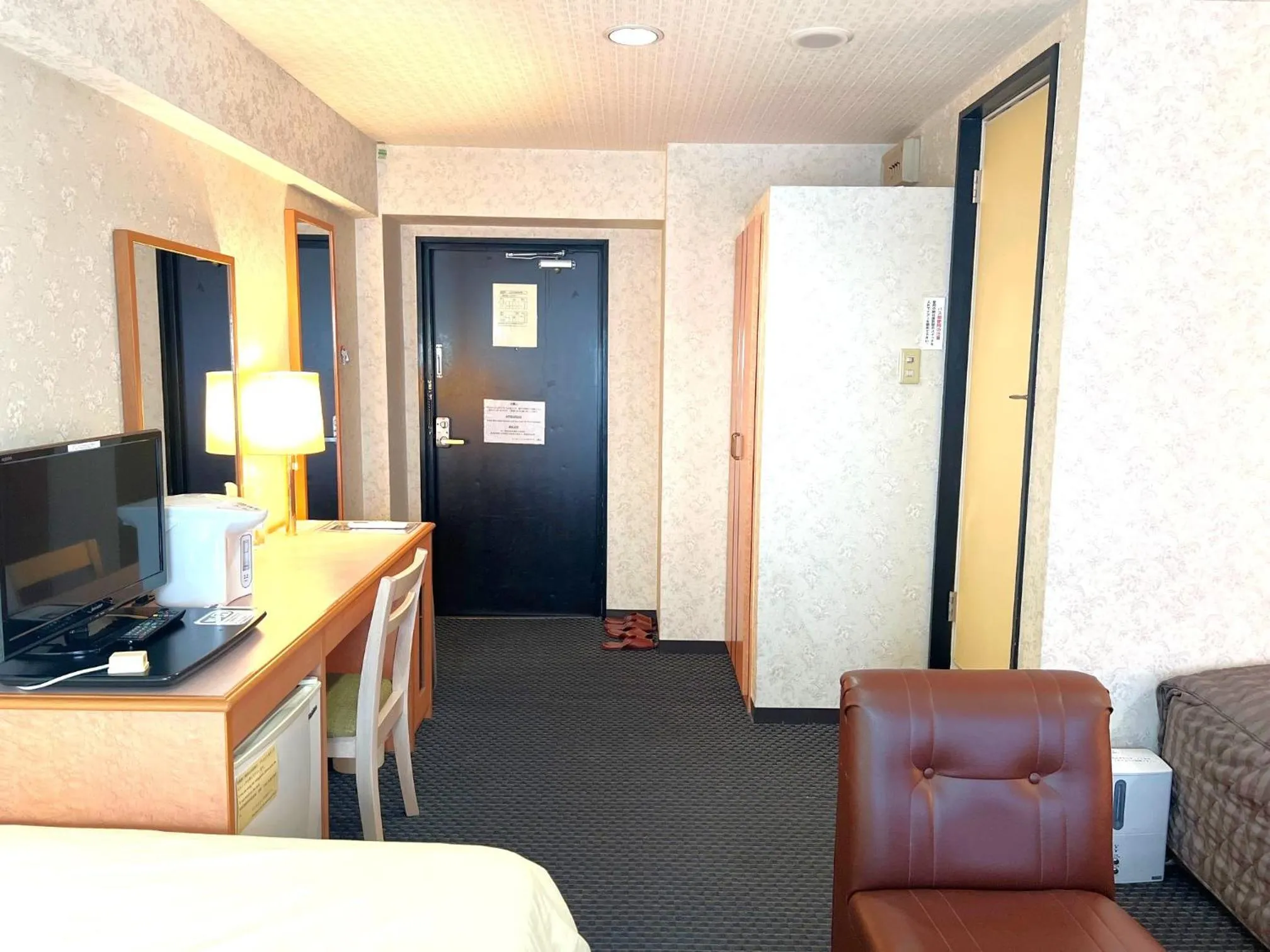 Bed in Business Inn Sennichimae Hotel