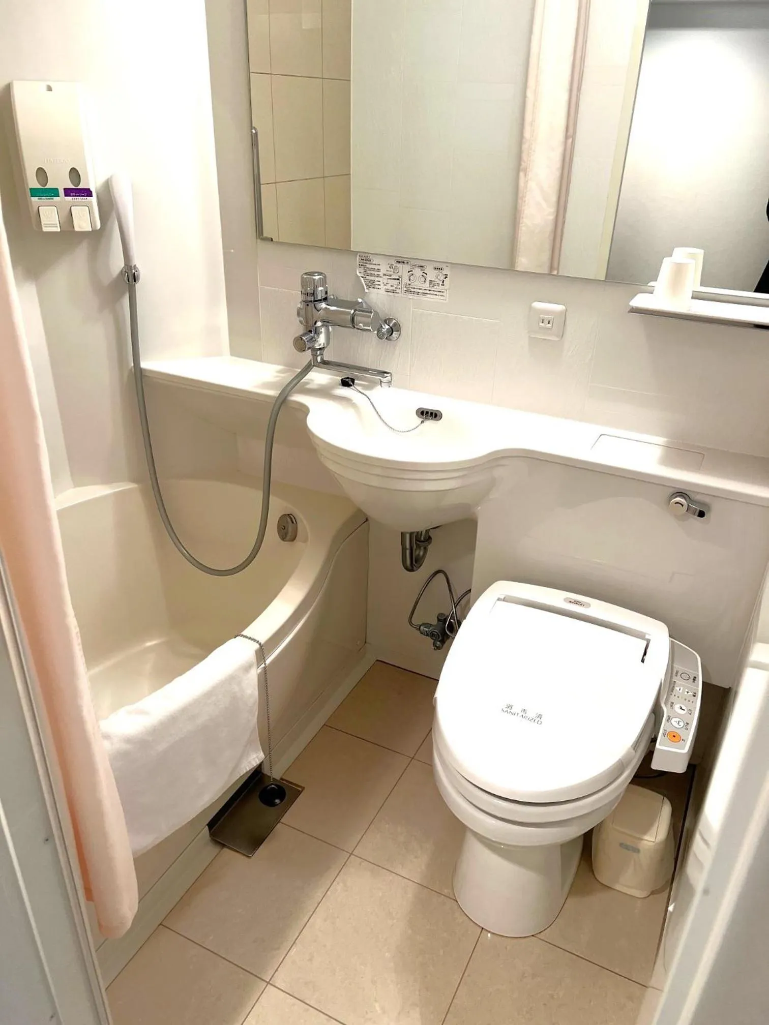 Business Inn Sennichimae Hotel