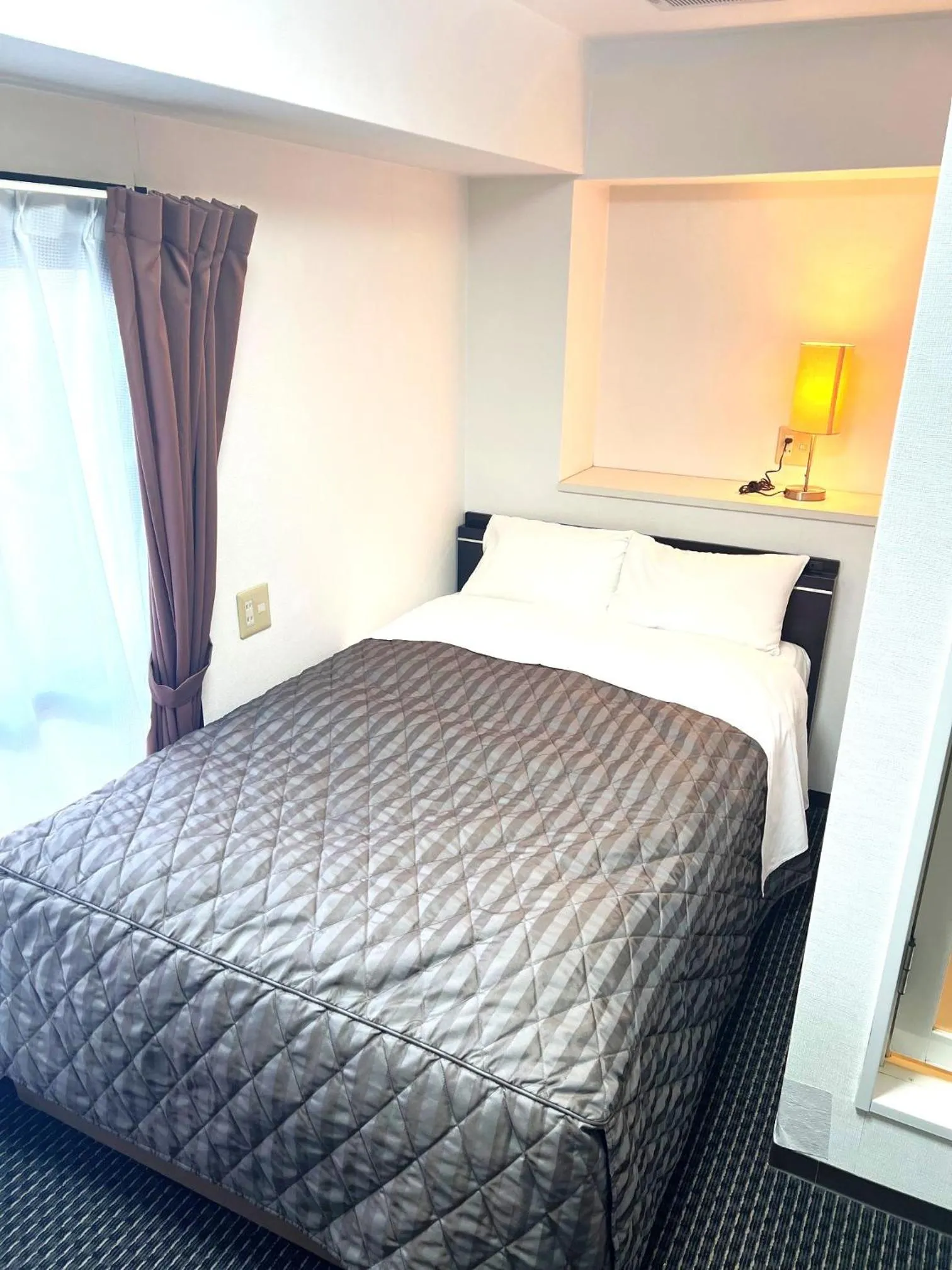 Bed in Business Inn Sennichimae Hotel