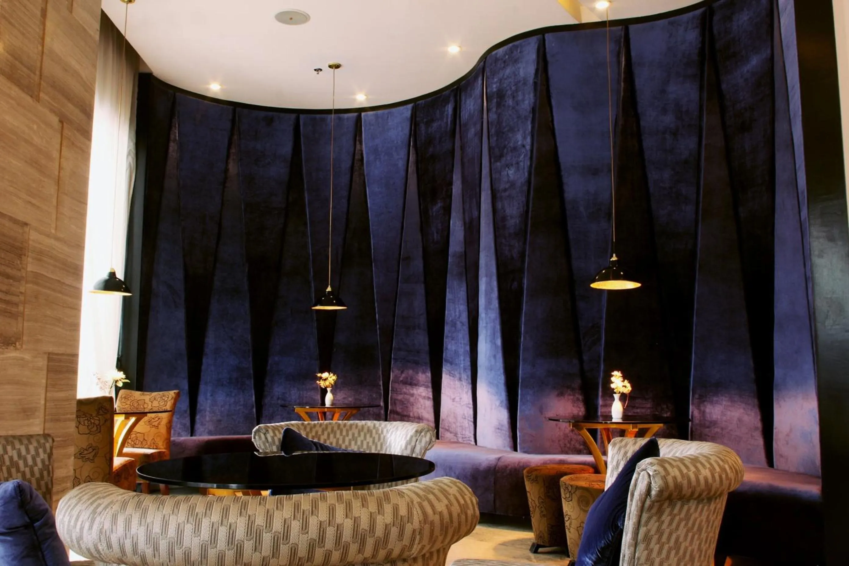 Restaurant/places to eat in The Penthouse Hotel and Residences