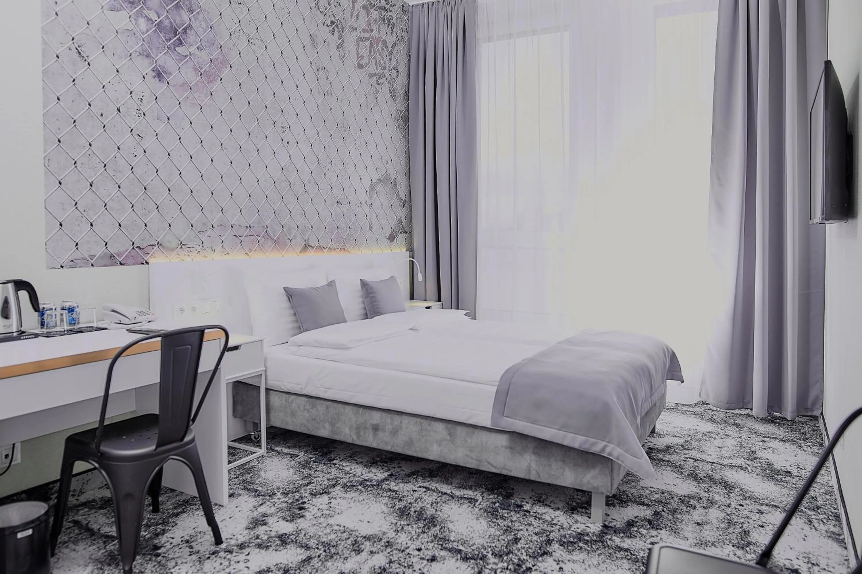 Photo of the whole room, Bed in Tulip Inn Żyrardów