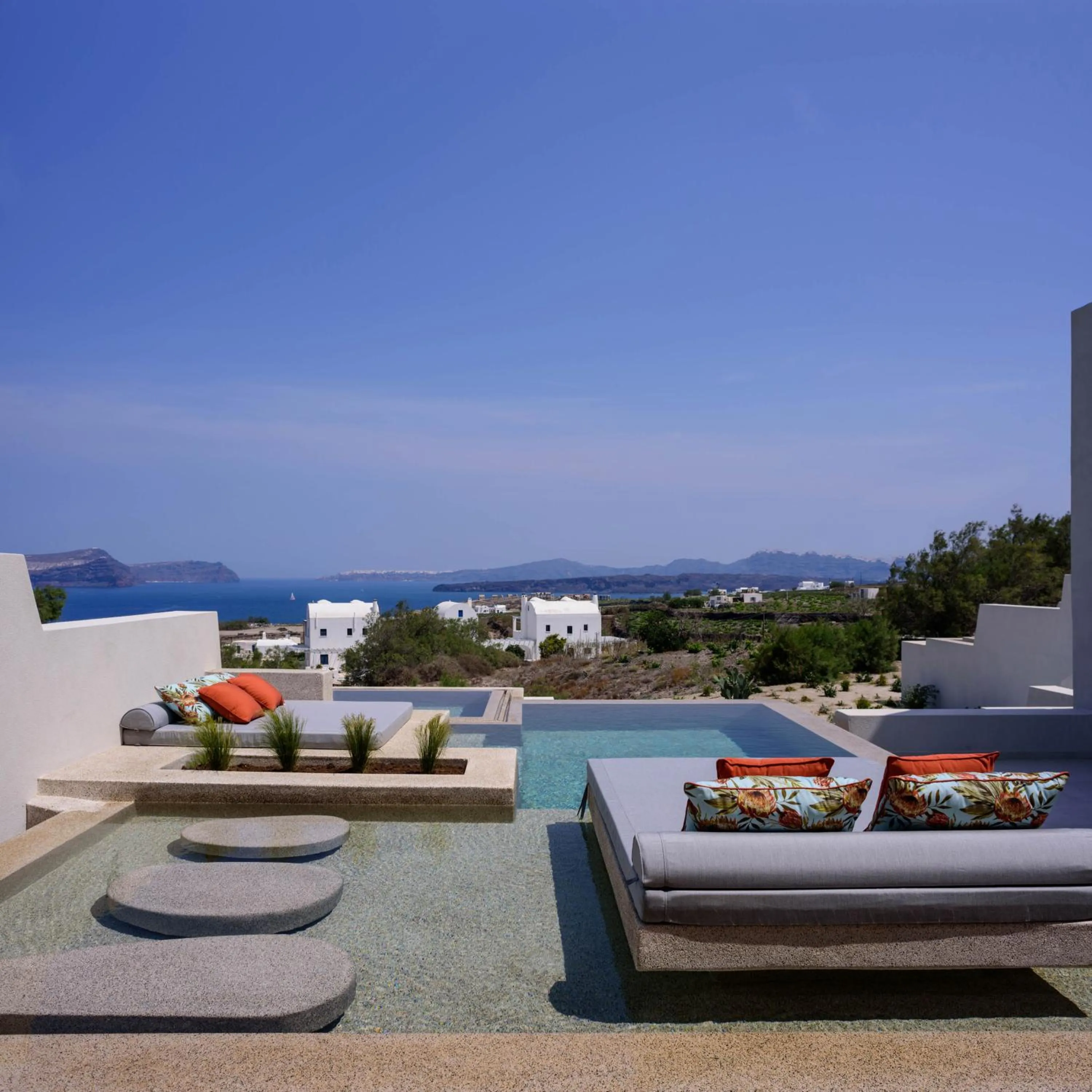 Patio in 11:11 By Potnia