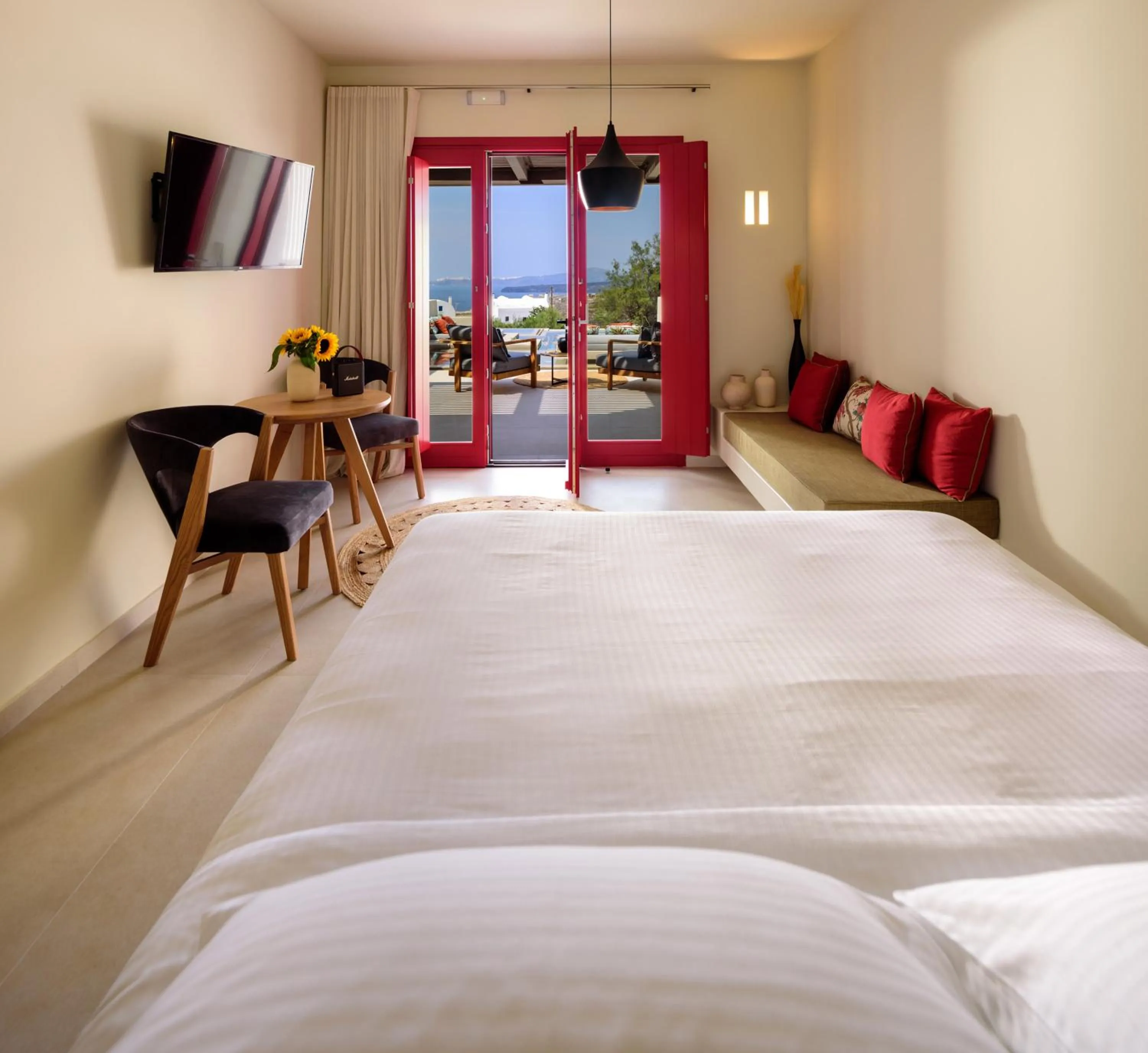 Bed in 11:11 By Potnia