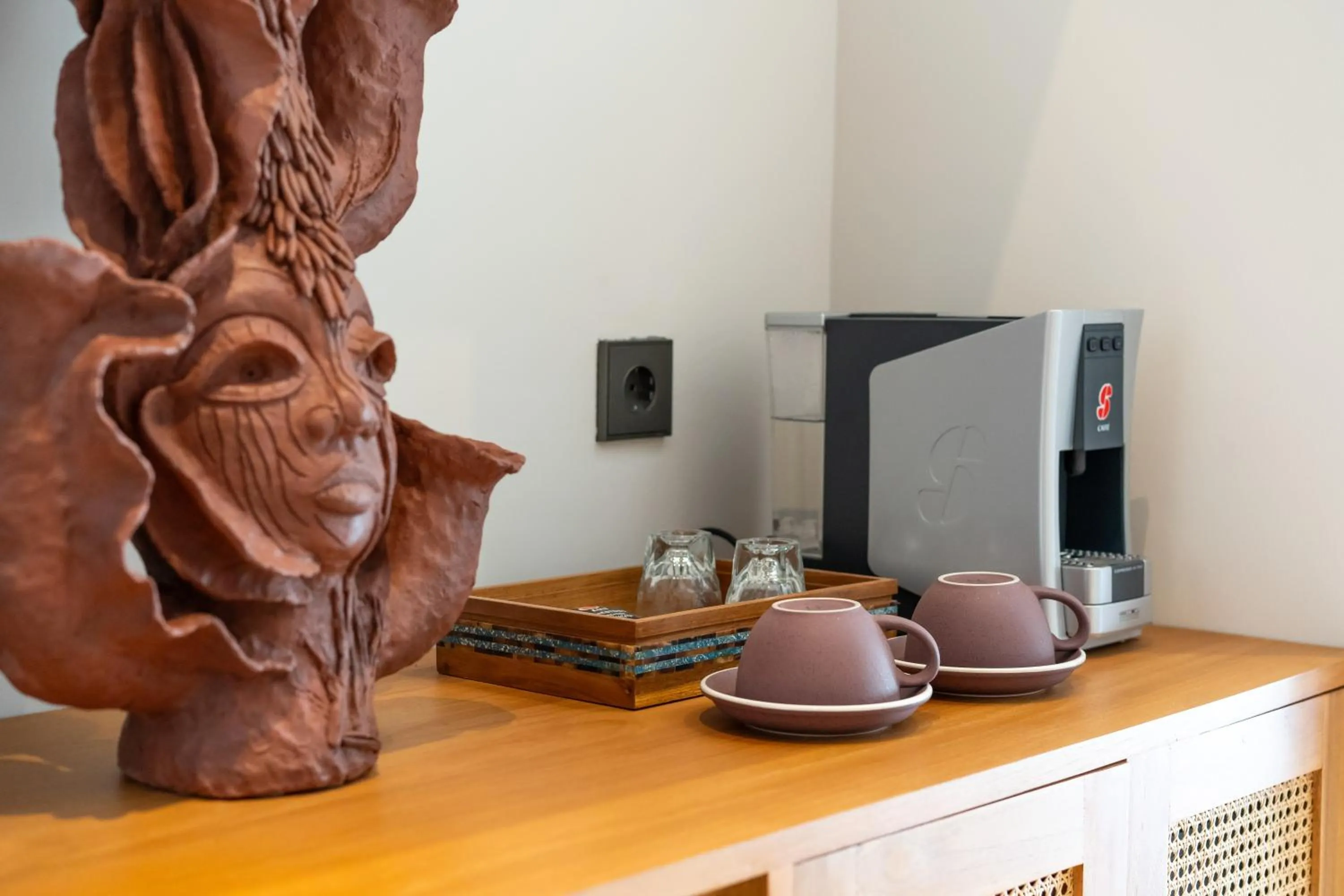 Coffee/tea facilities in IZE Canggu by LifestyleRetreats