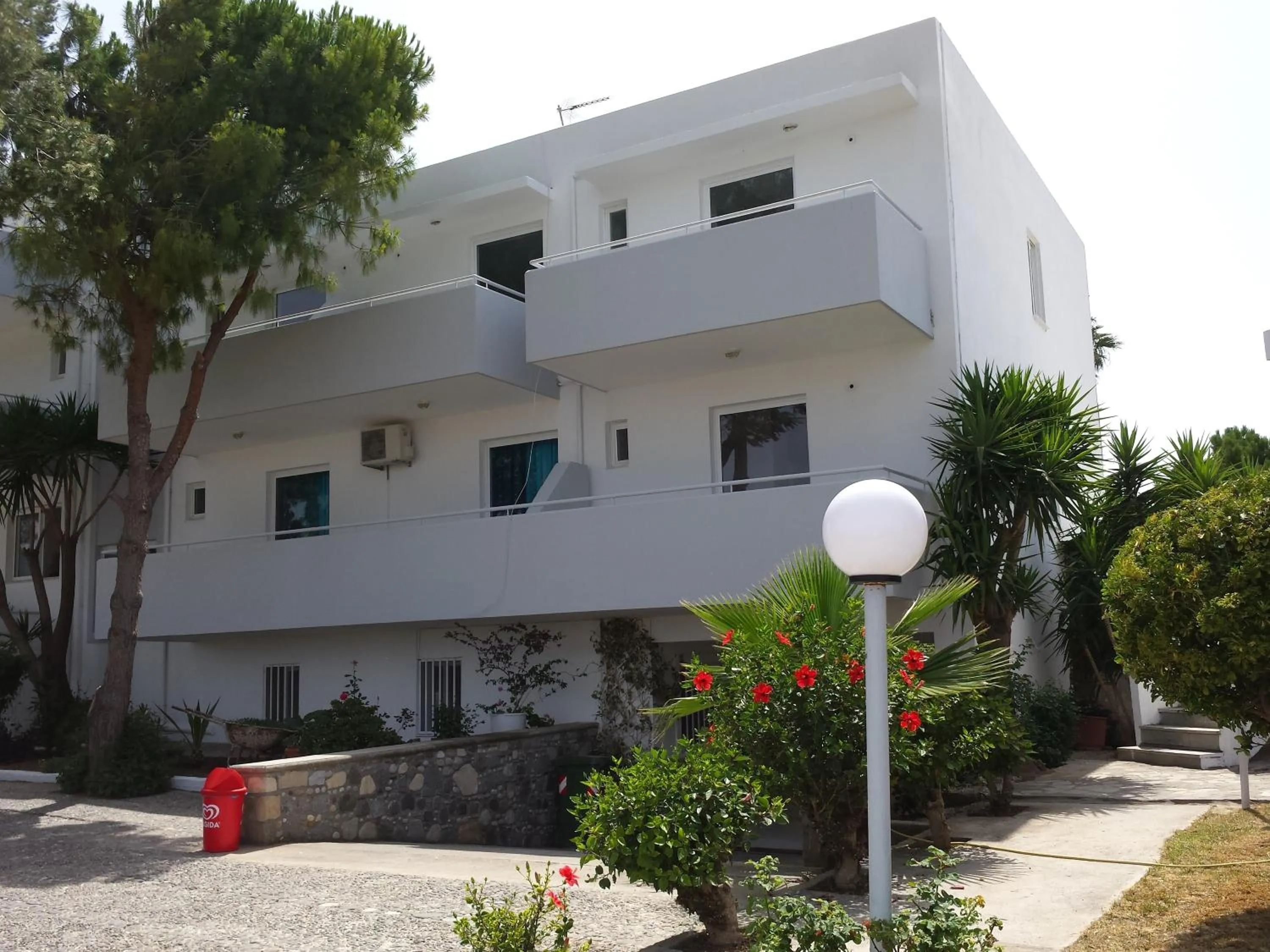 Garden in Blue Nest Hotel