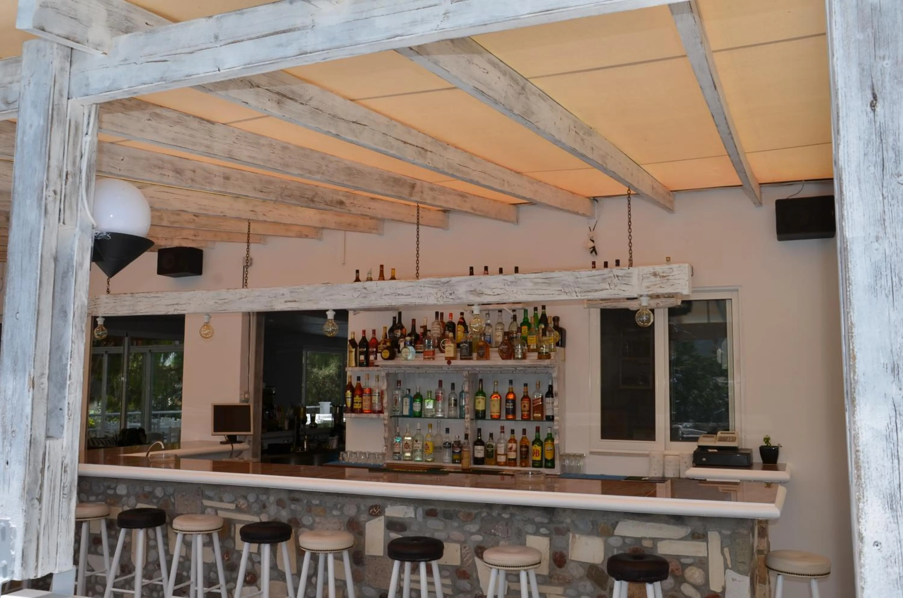 Lounge or bar in Blue Nest Hotel