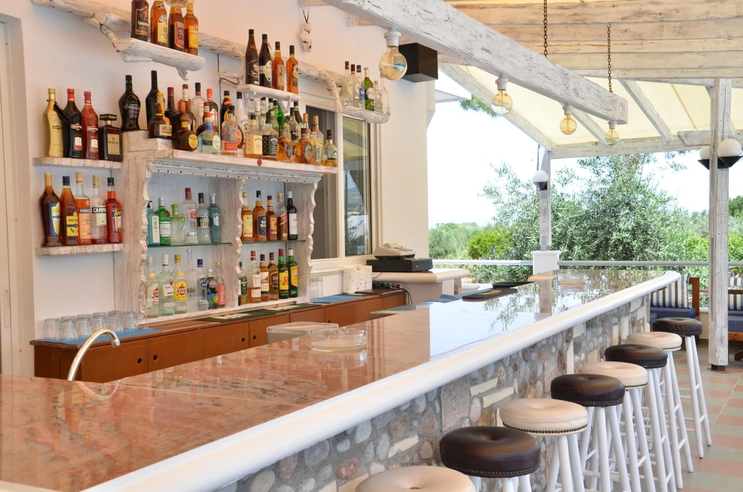 Lounge or bar in Blue Nest Hotel