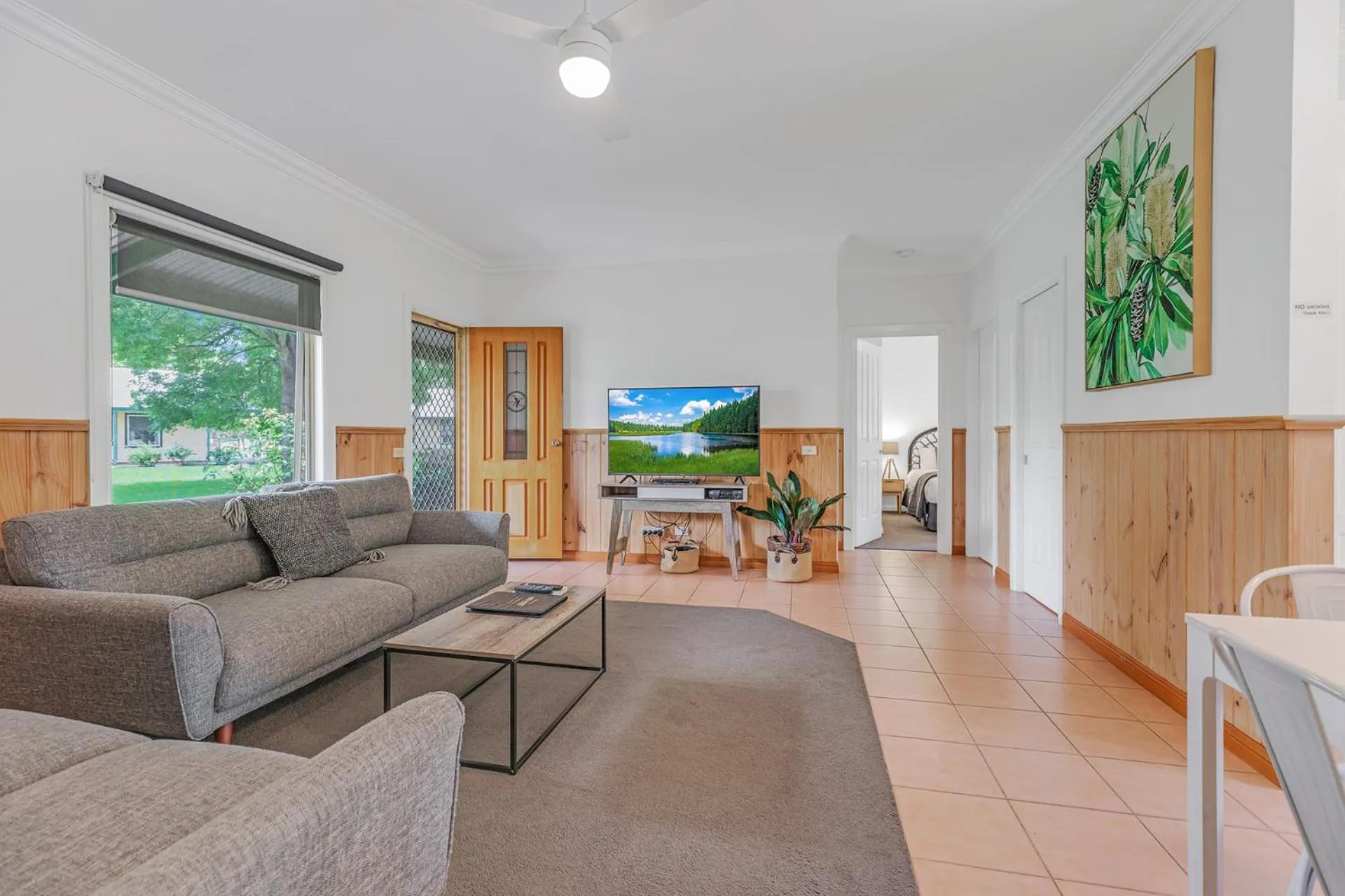 Living room in Murray River Resort