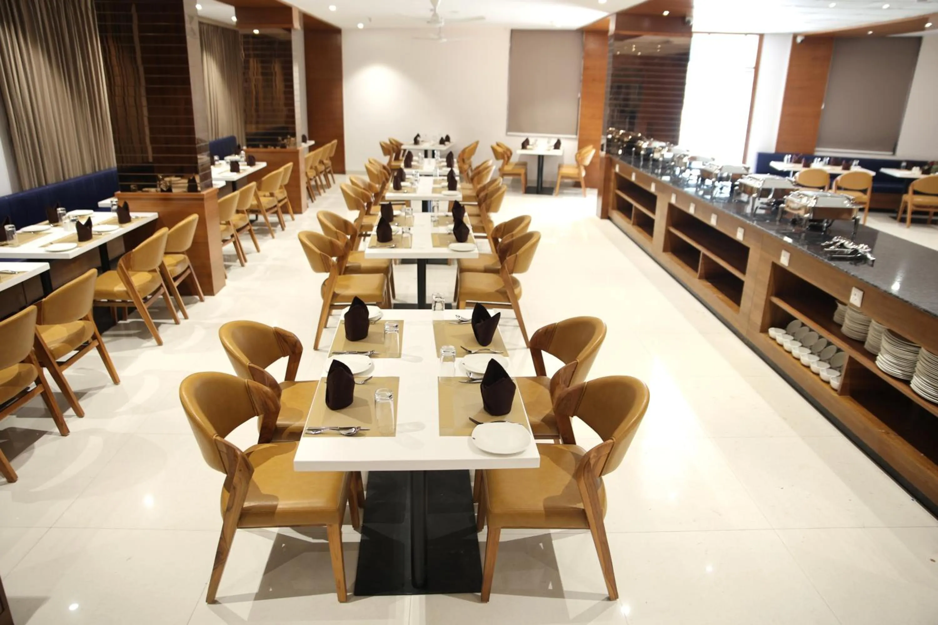 Restaurant/places to eat in Lords Eco Inn, Ambaji